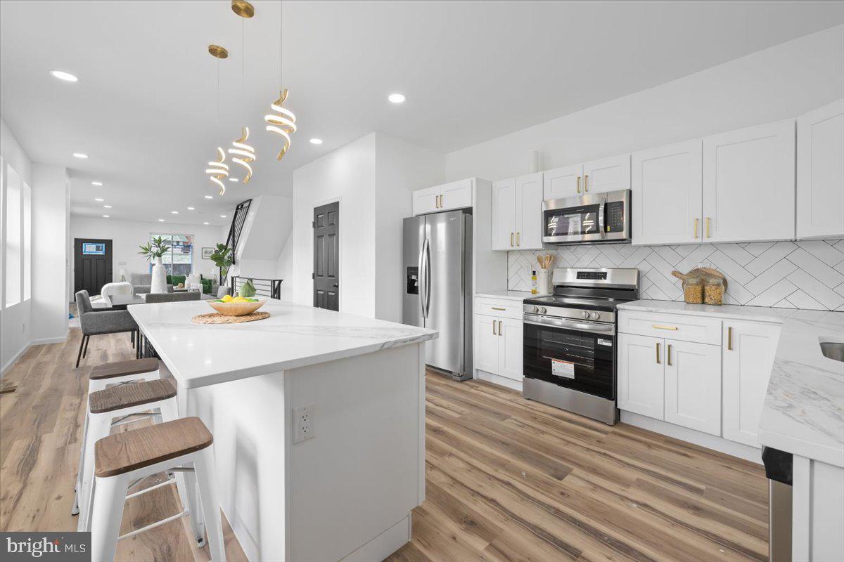 COBBS CREEK - Residential