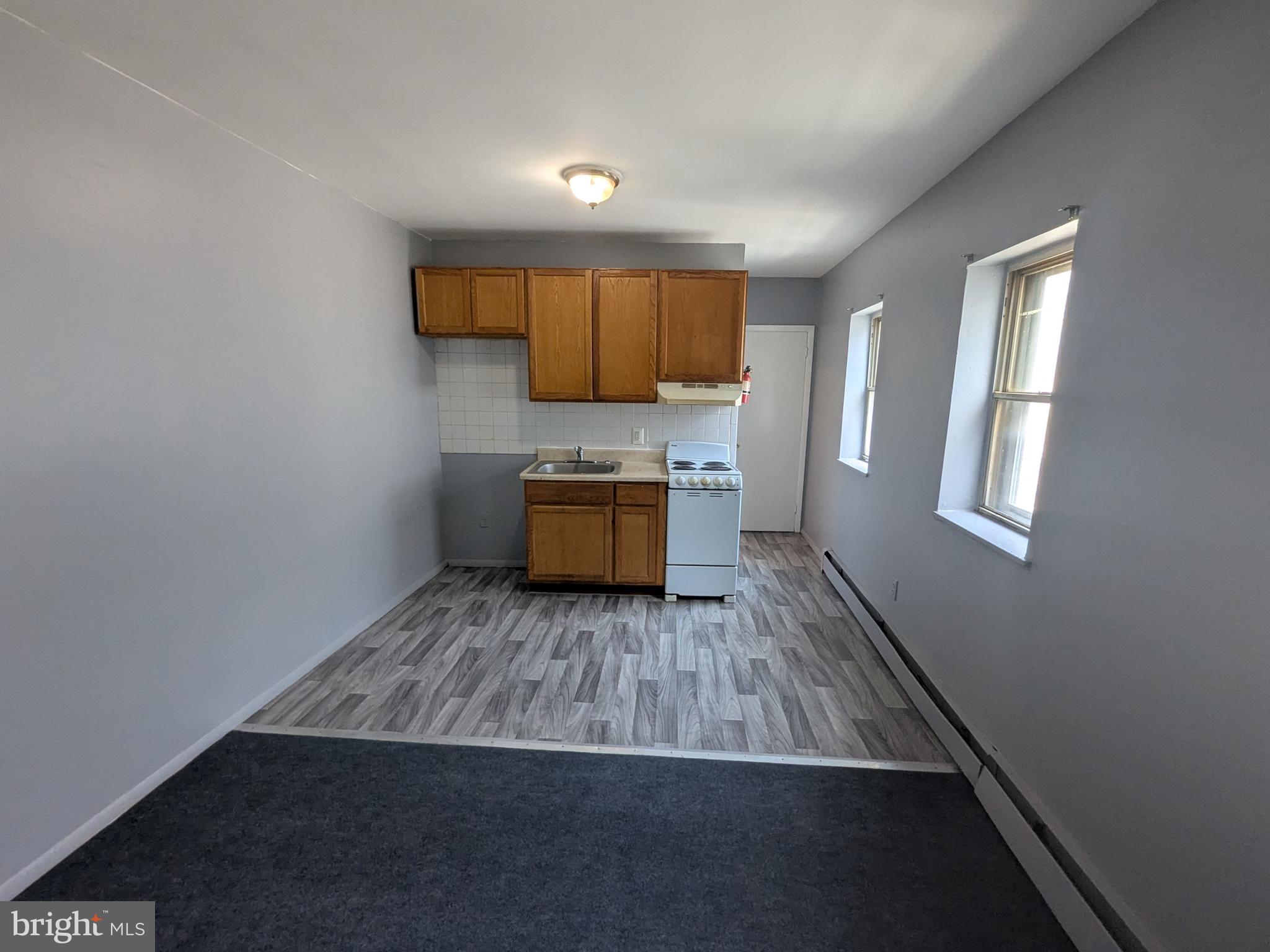 3214 FRANKFORD AVENUE 16