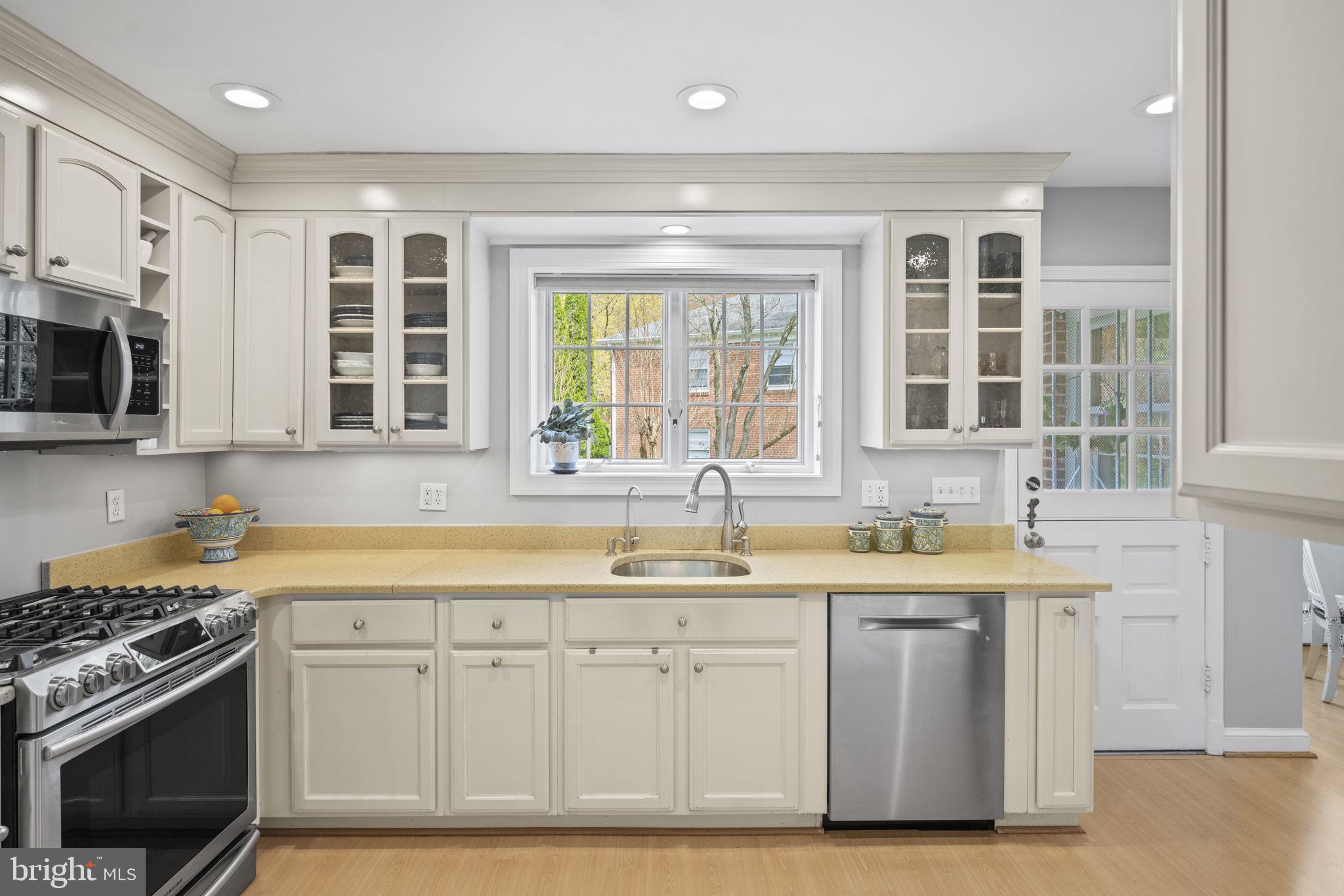 ROCK CREEK HILLS - Residential