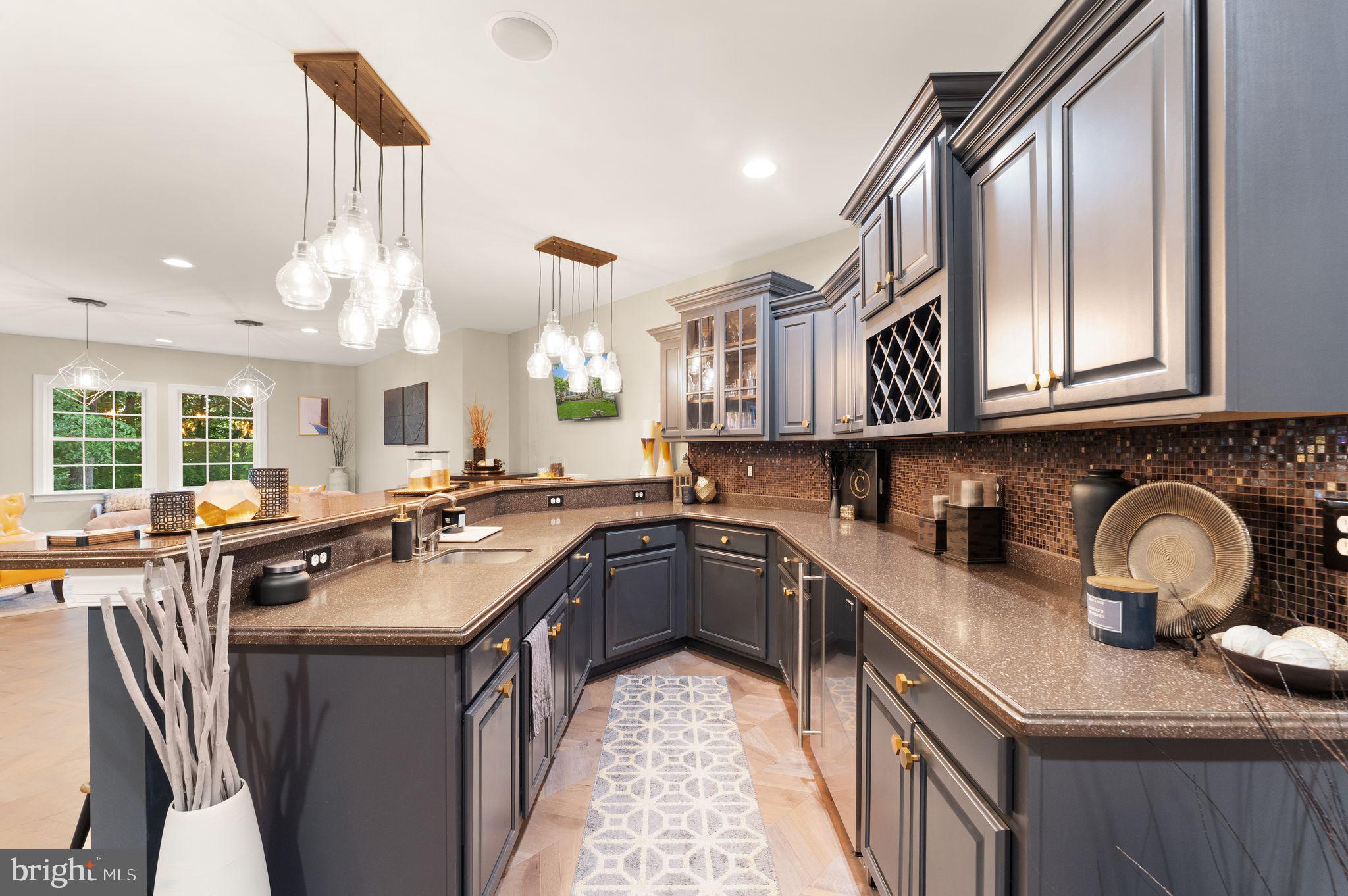 LANSDOWNE ON THE POTOMAC - Residential