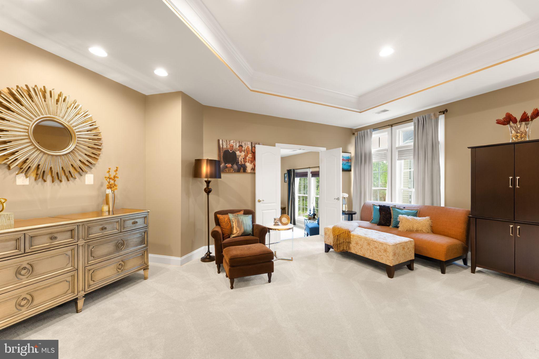 LANSDOWNE ON THE POTOMAC - Residential