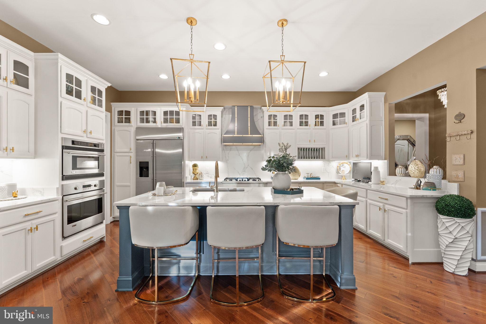 LANSDOWNE ON THE POTOMAC - Residential
