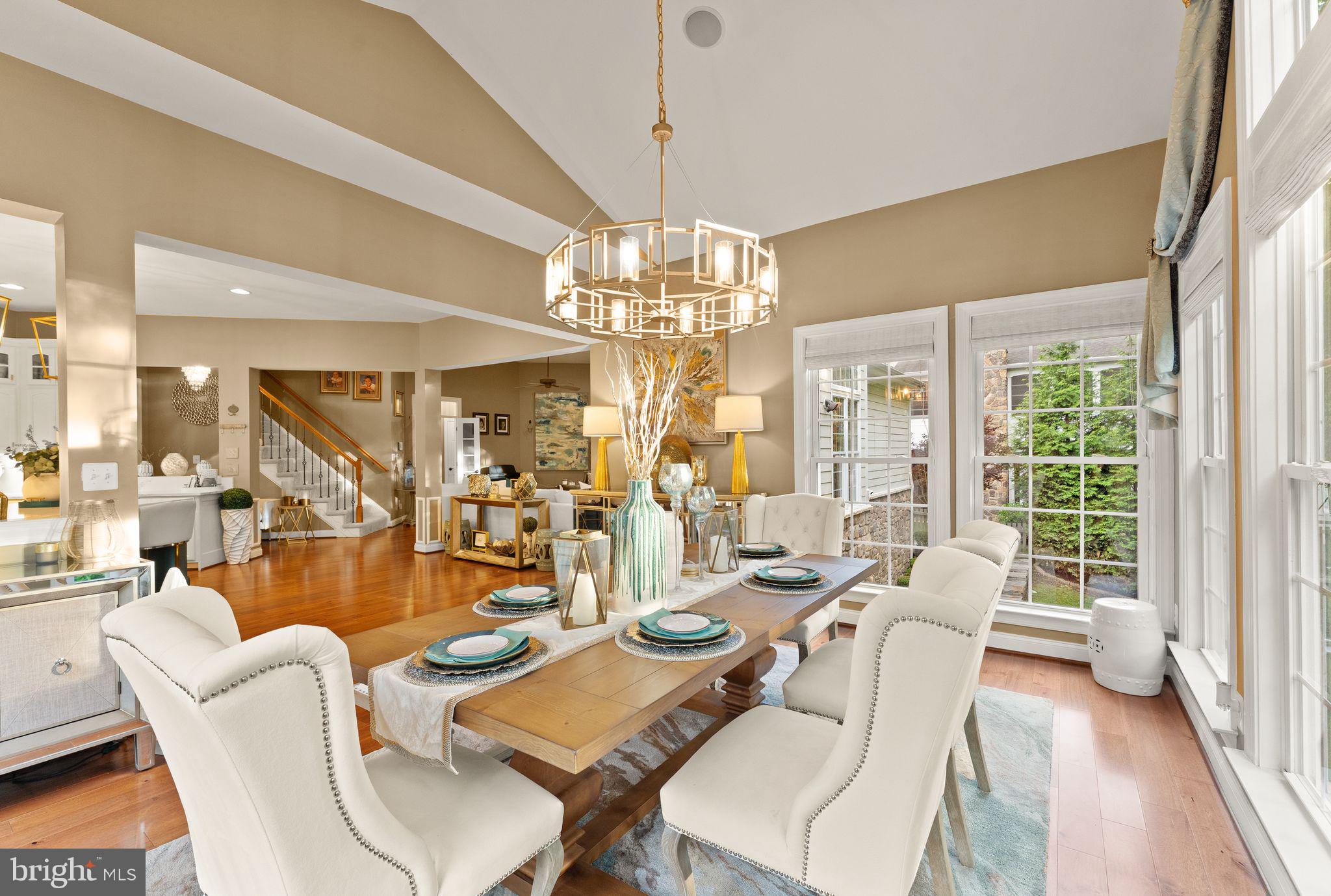 LANSDOWNE ON THE POTOMAC - Residential