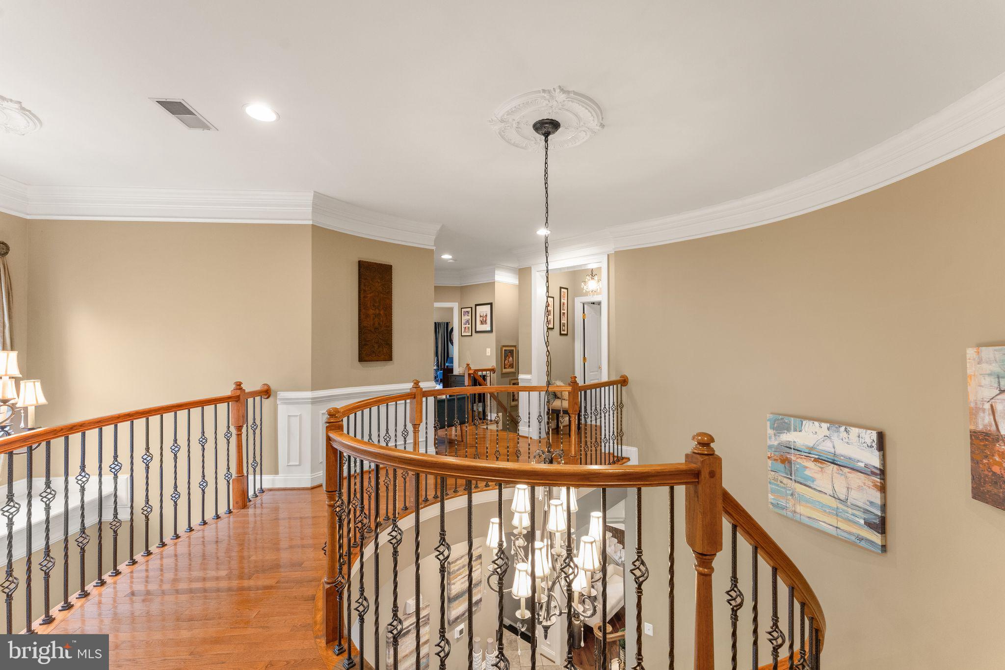 LANSDOWNE ON THE POTOMAC - Residential