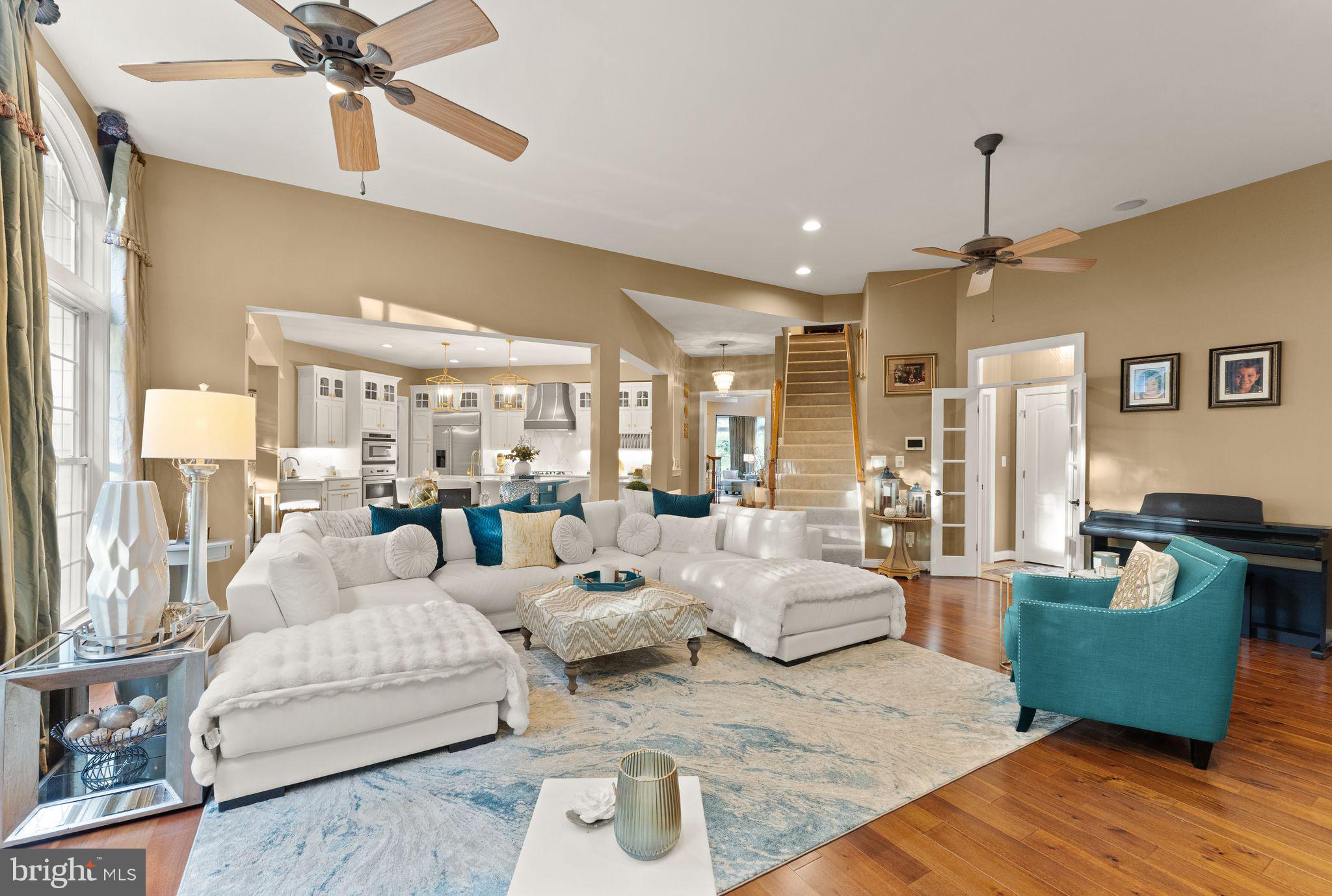 LANSDOWNE ON THE POTOMAC - Residential