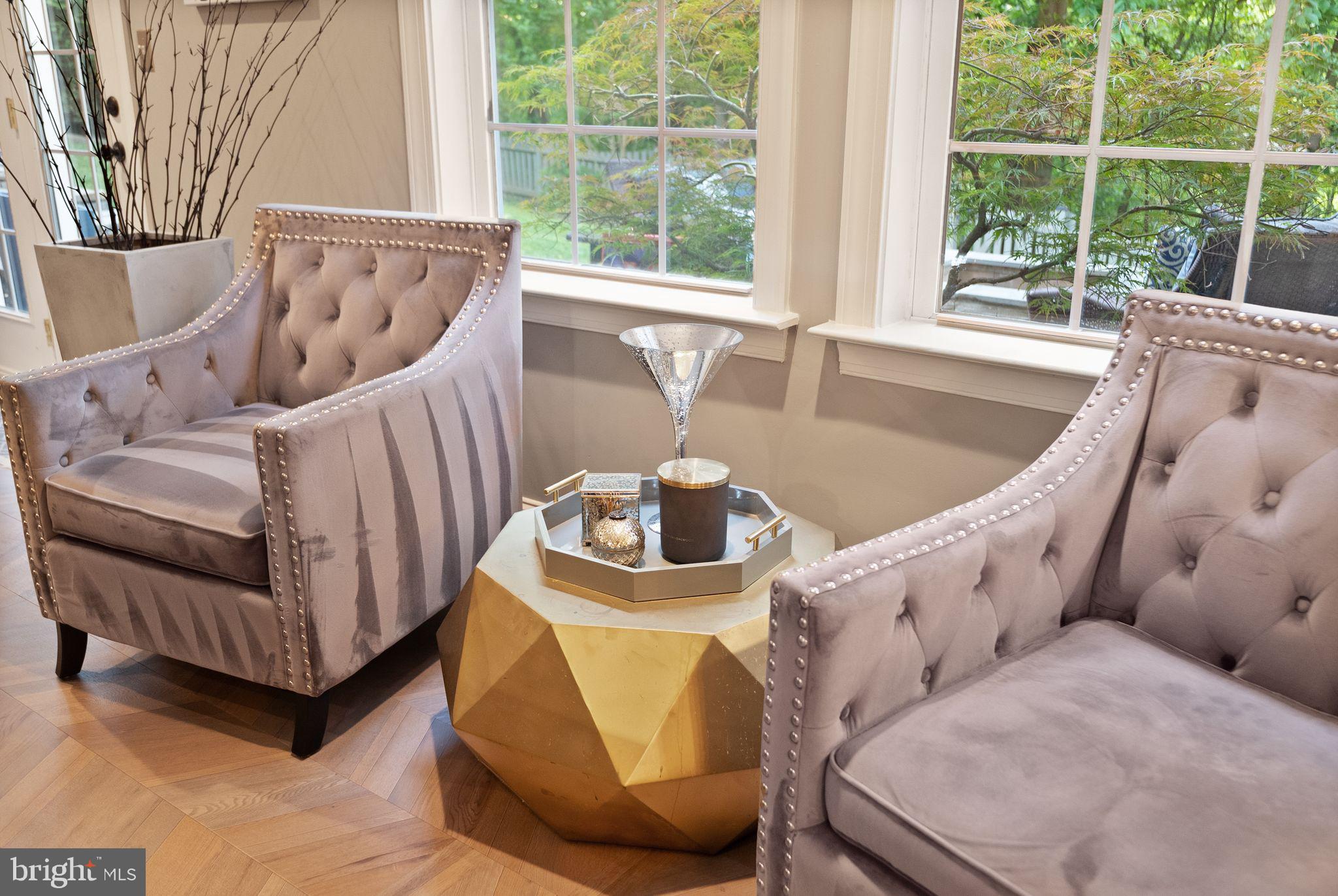 LANSDOWNE ON THE POTOMAC - Residential