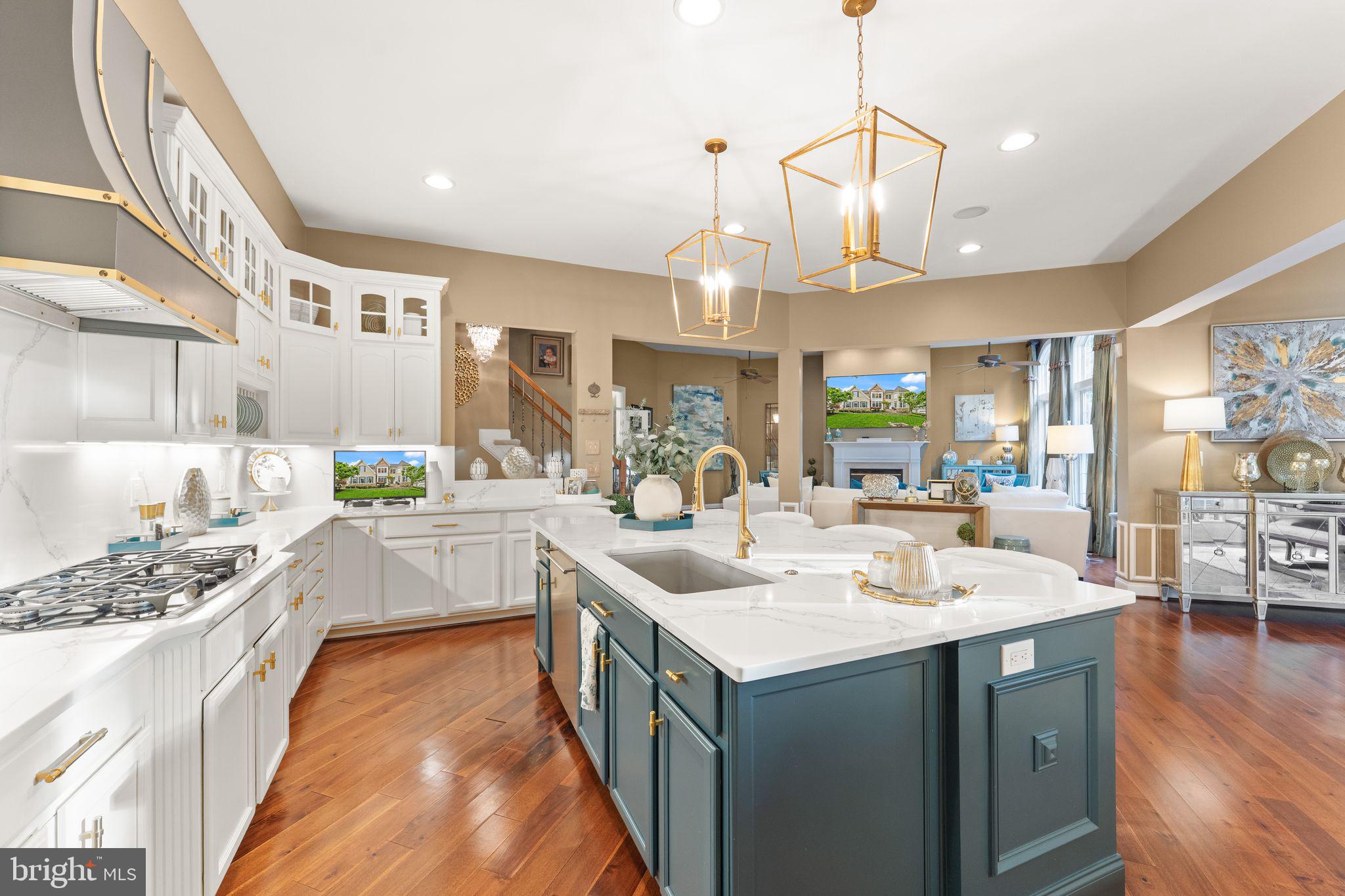 LANSDOWNE ON THE POTOMAC - Residential
