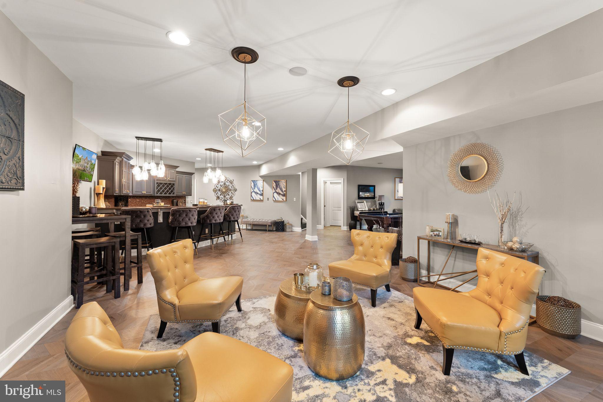 LANSDOWNE ON THE POTOMAC - Residential