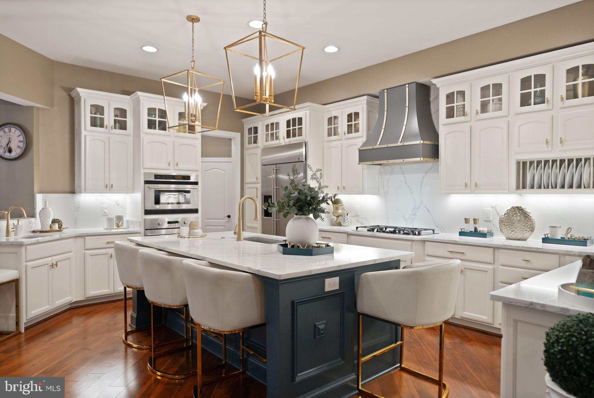 LANSDOWNE ON THE POTOMAC - Residential