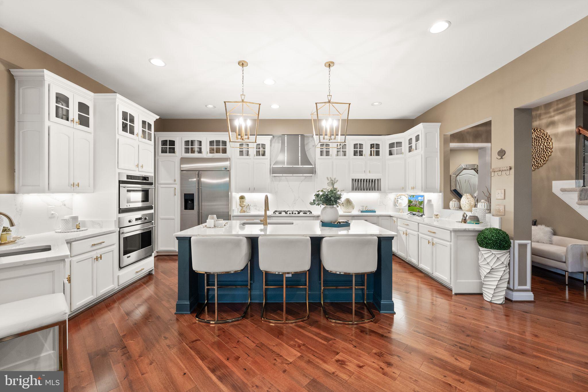 LANSDOWNE ON THE POTOMAC - Residential