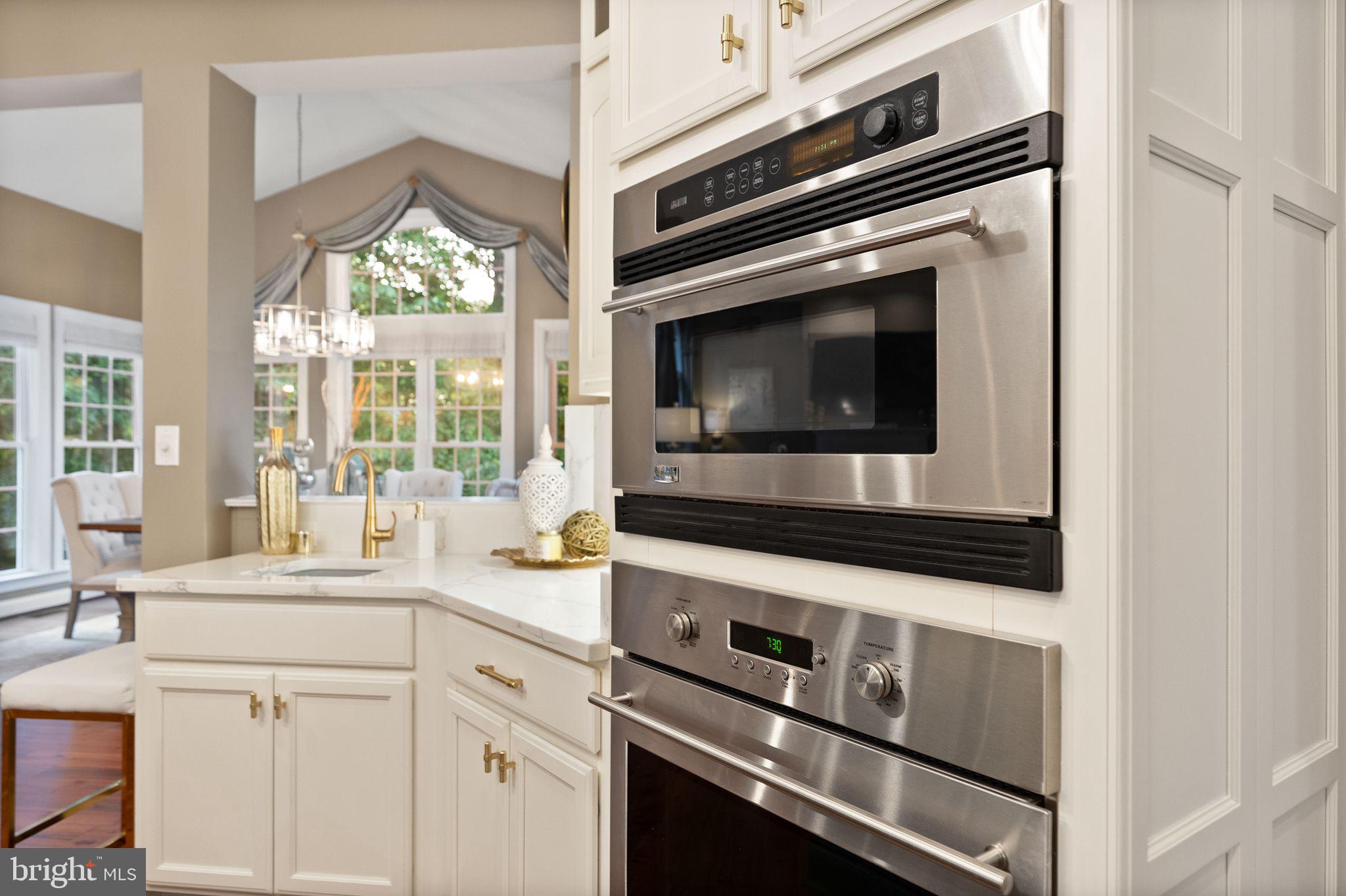 LANSDOWNE ON THE POTOMAC - Residential