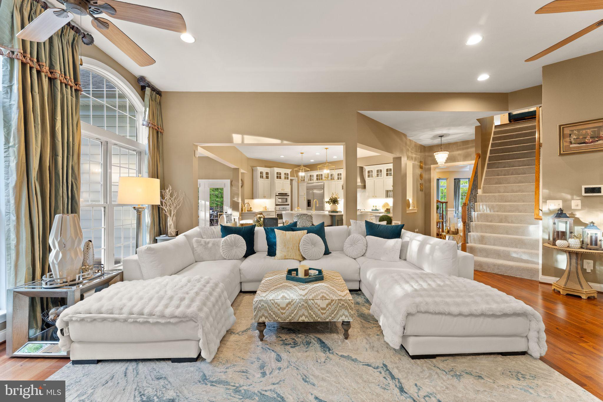 LANSDOWNE ON THE POTOMAC - Residential