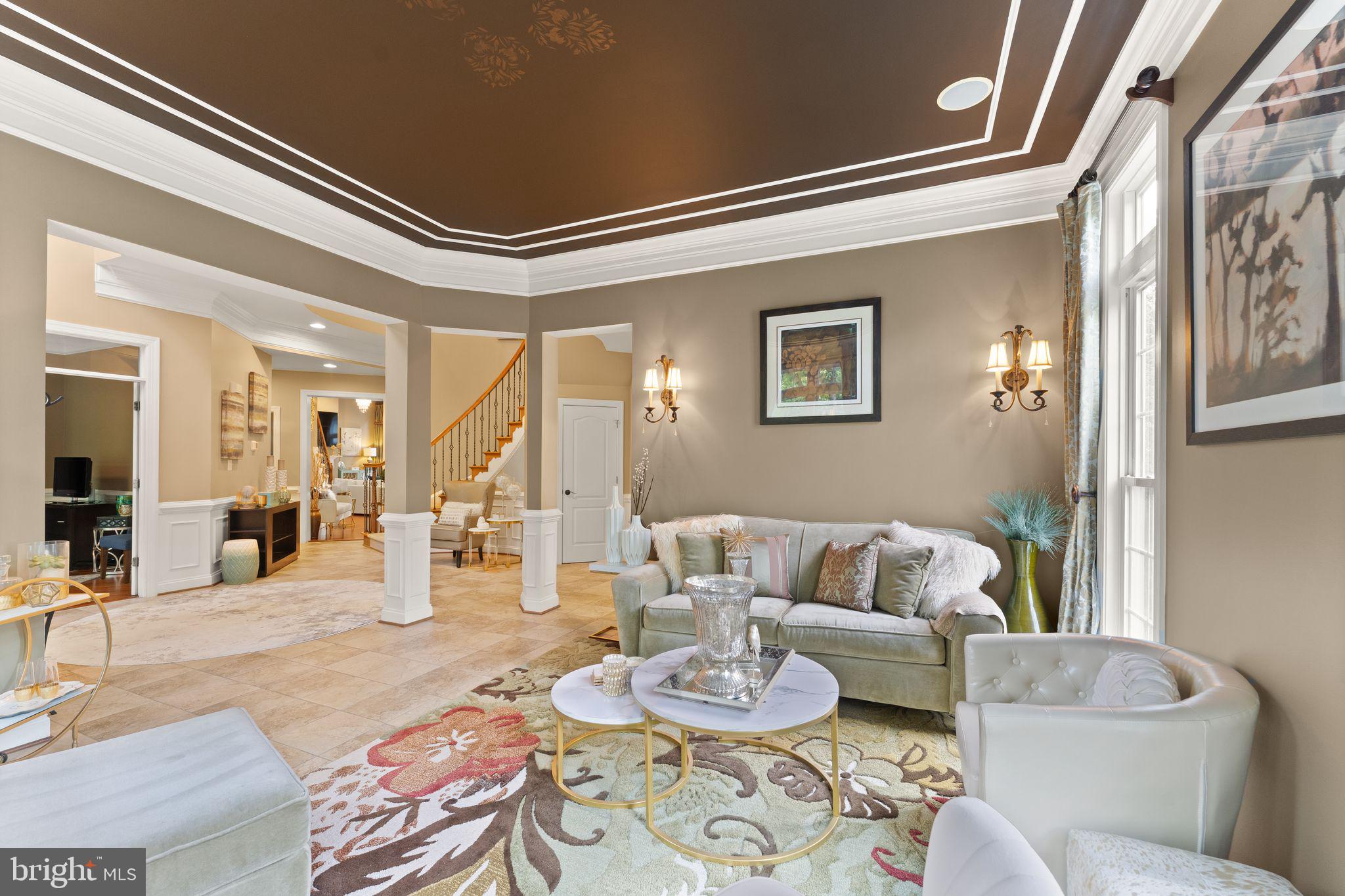 LANSDOWNE ON THE POTOMAC - Residential