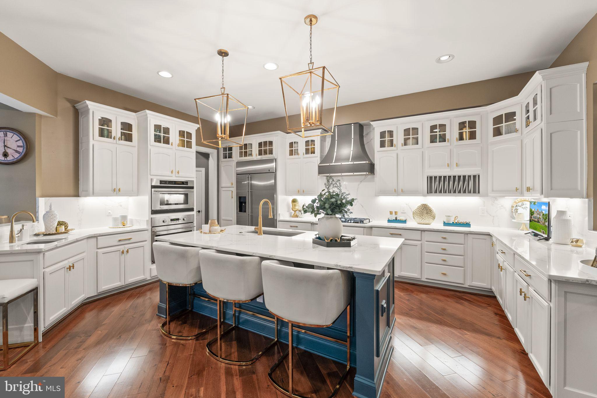 LANSDOWNE ON THE POTOMAC - Residential