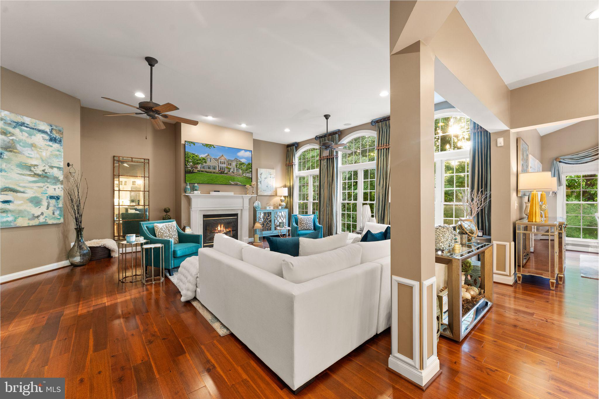 LANSDOWNE ON THE POTOMAC - Residential