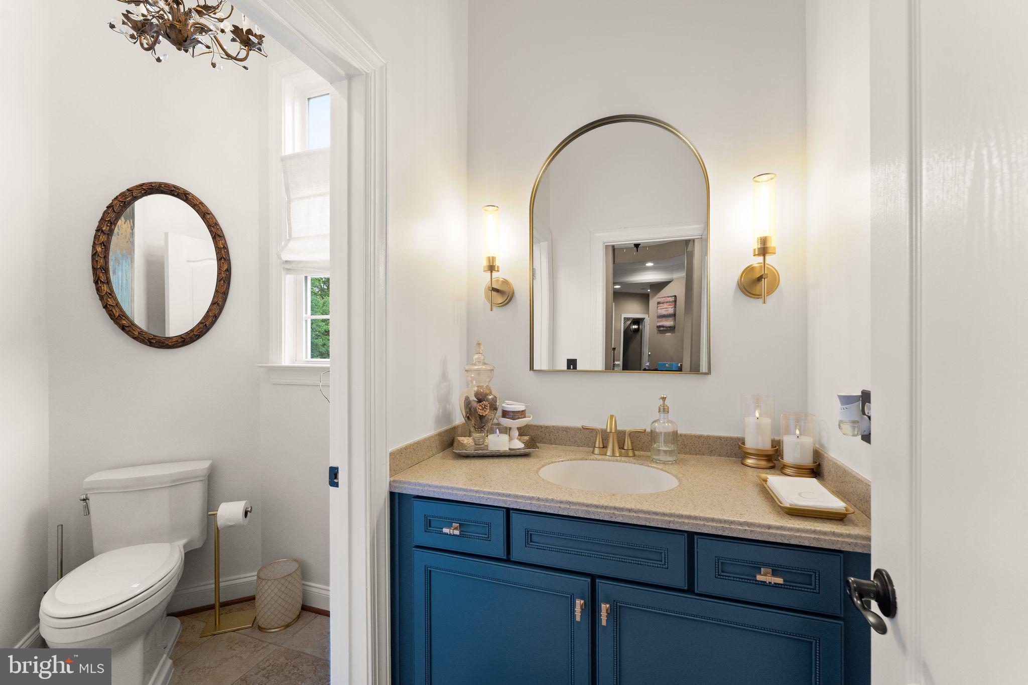 LANSDOWNE ON THE POTOMAC - Residential
