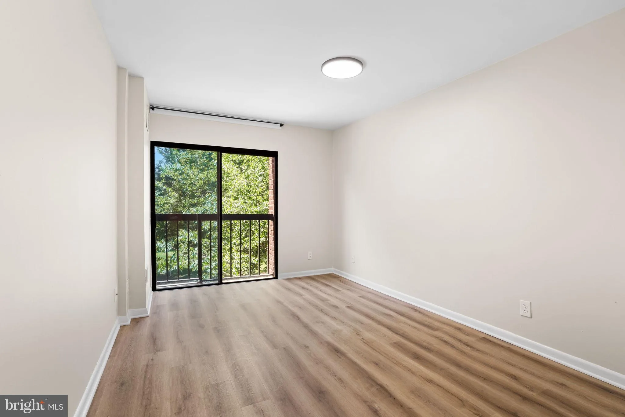 Additional image 61 of 1001 26th Street NW Unit 303, Washington, DC 20037