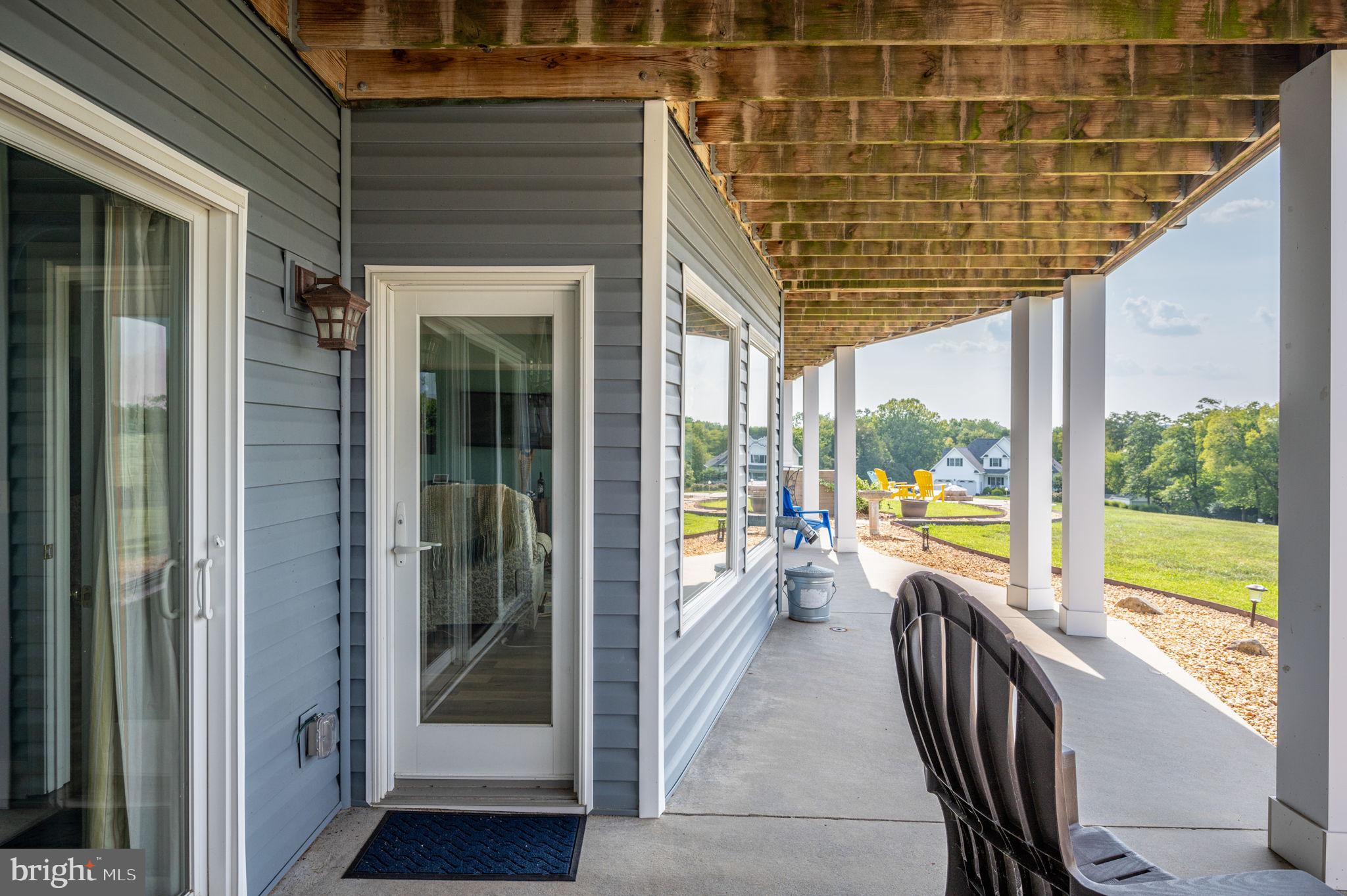 LONG VIEW SHORES - Residential