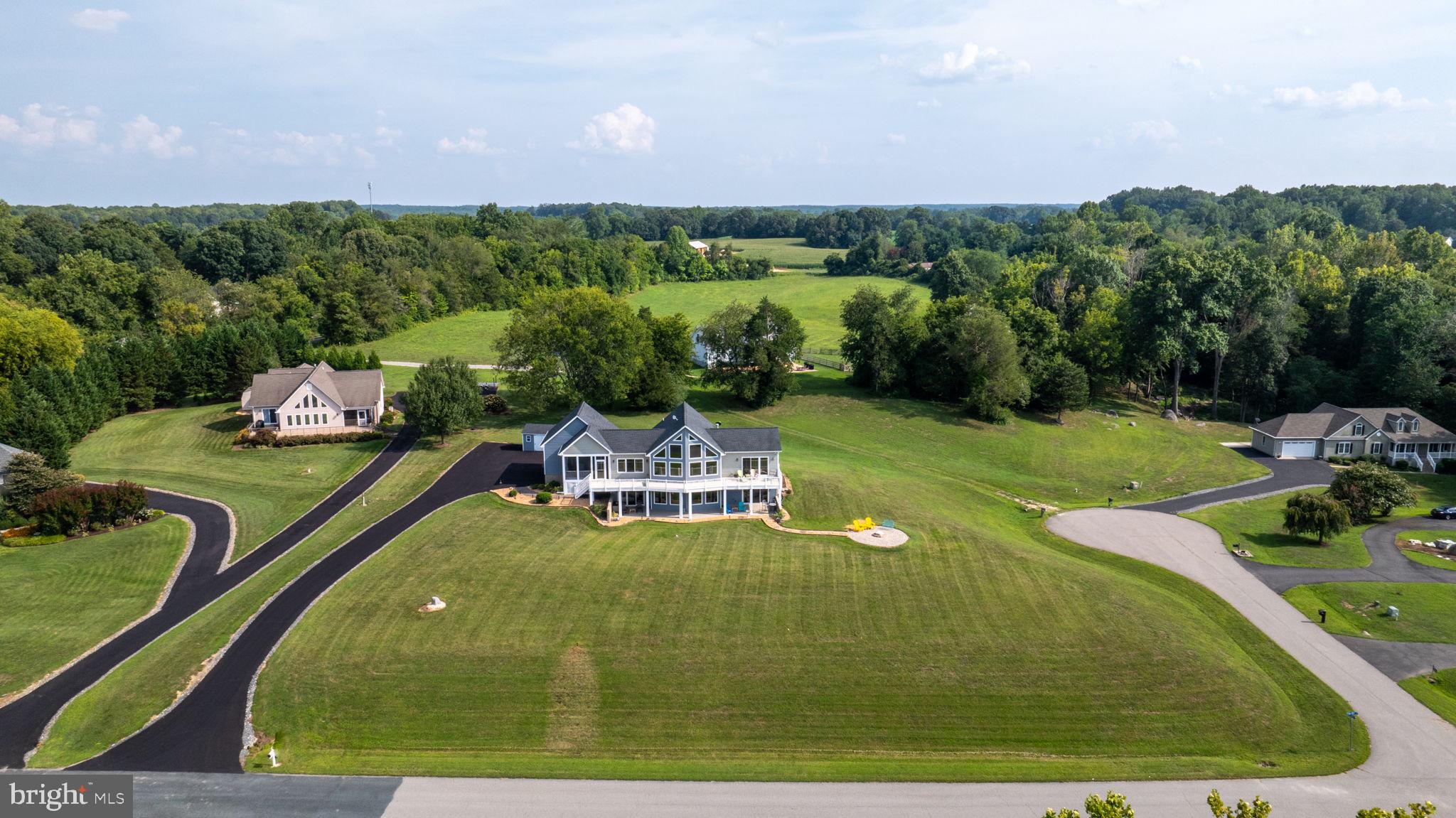 LONG VIEW SHORES - Residential