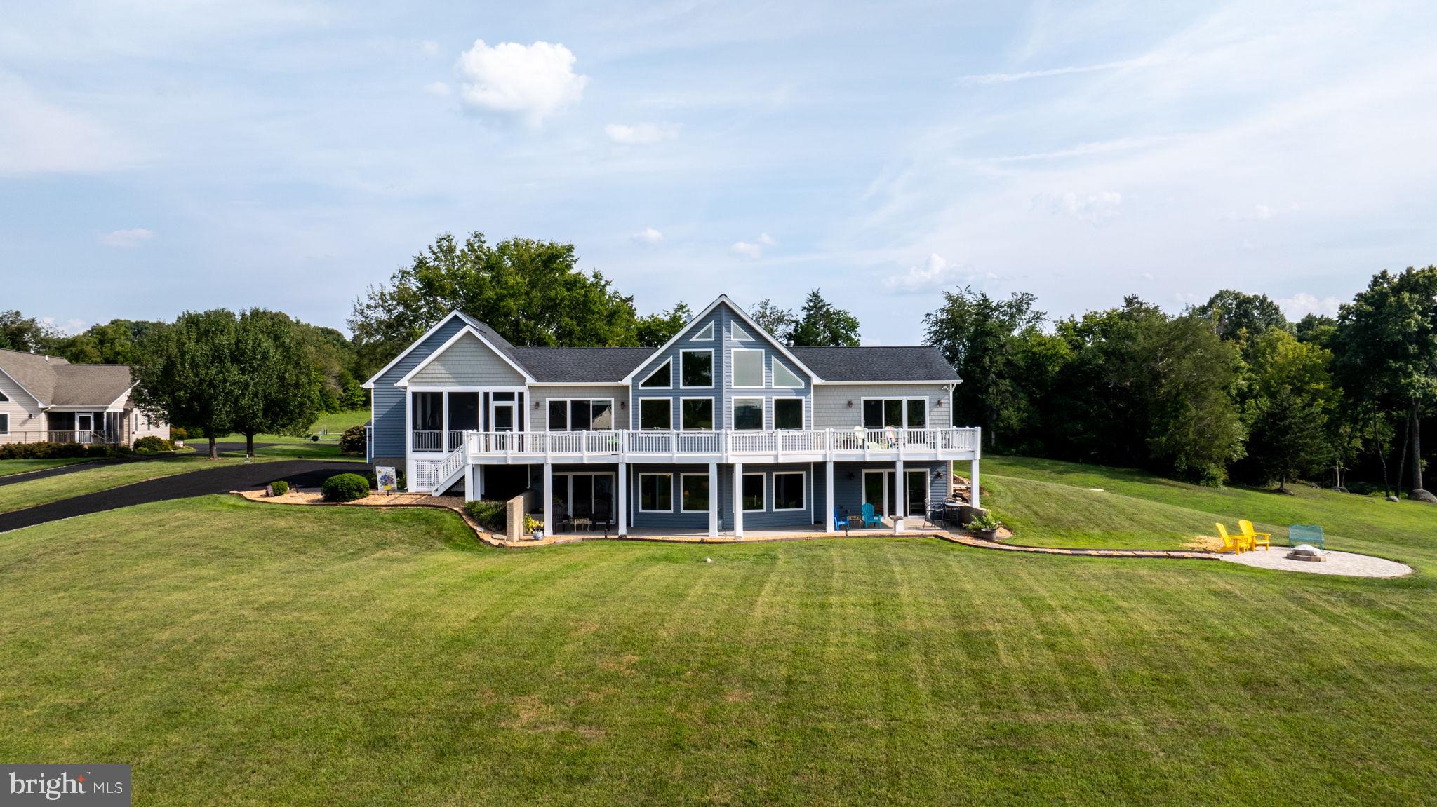 LONG VIEW SHORES - Residential