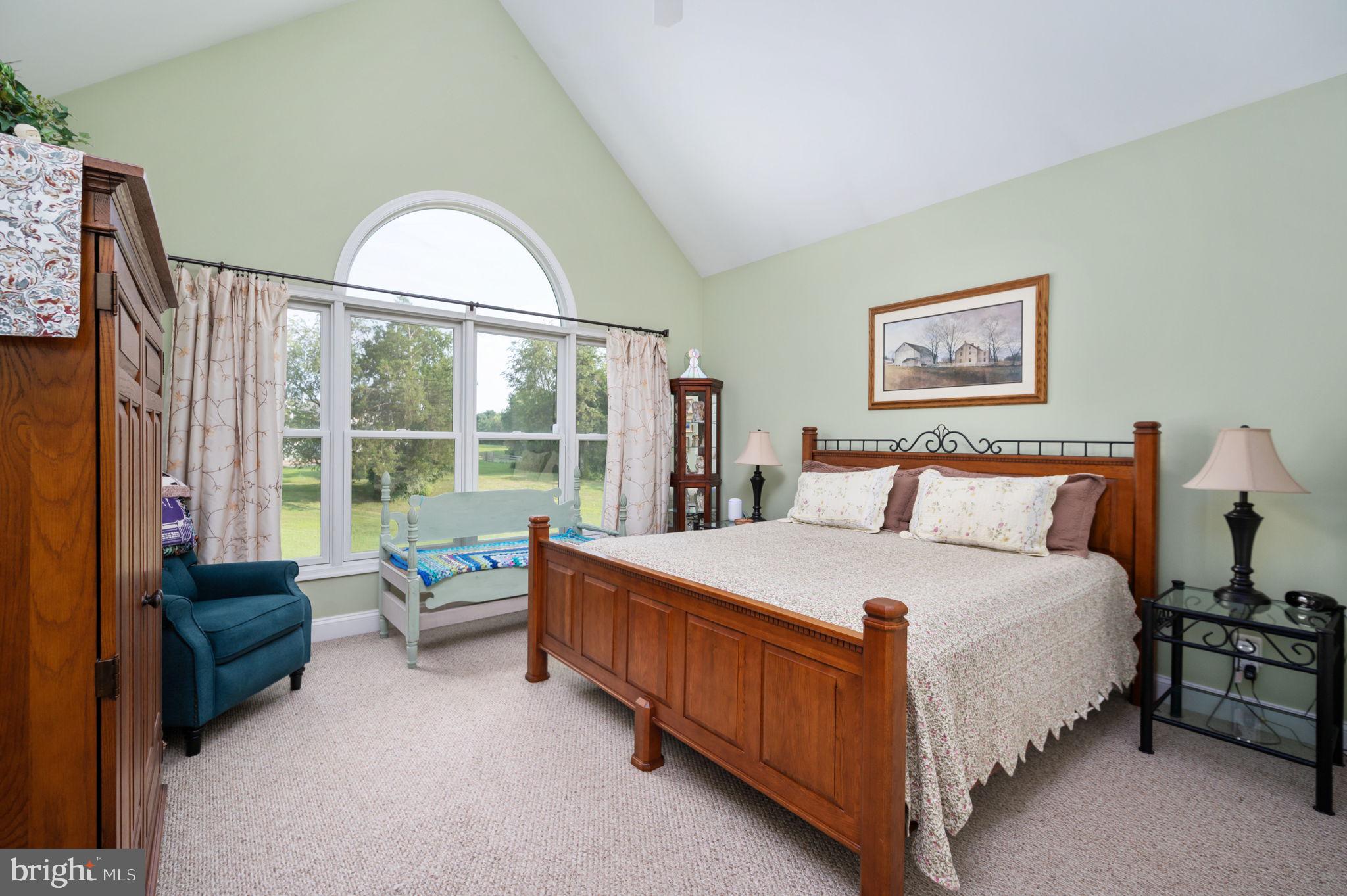 LONG VIEW SHORES - Residential