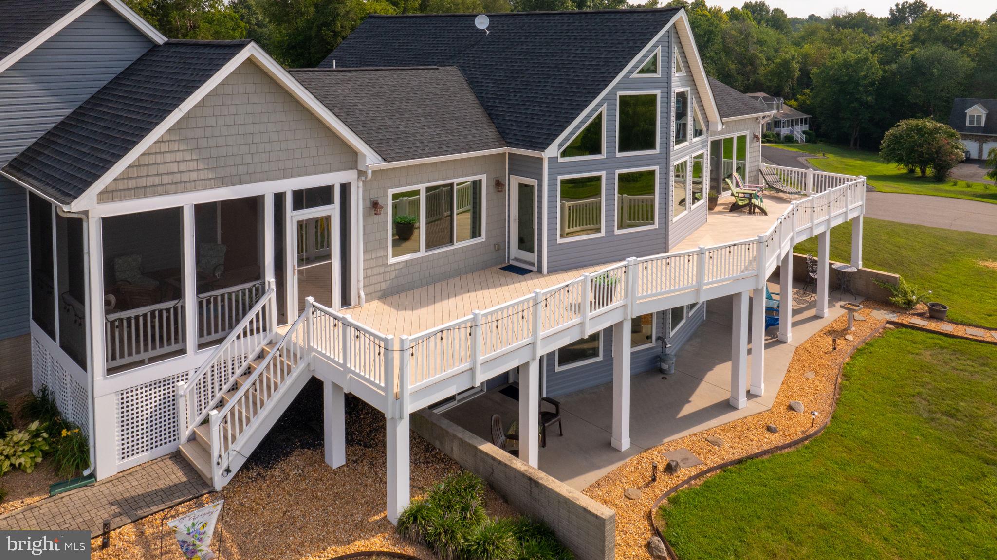 LONG VIEW SHORES - Residential