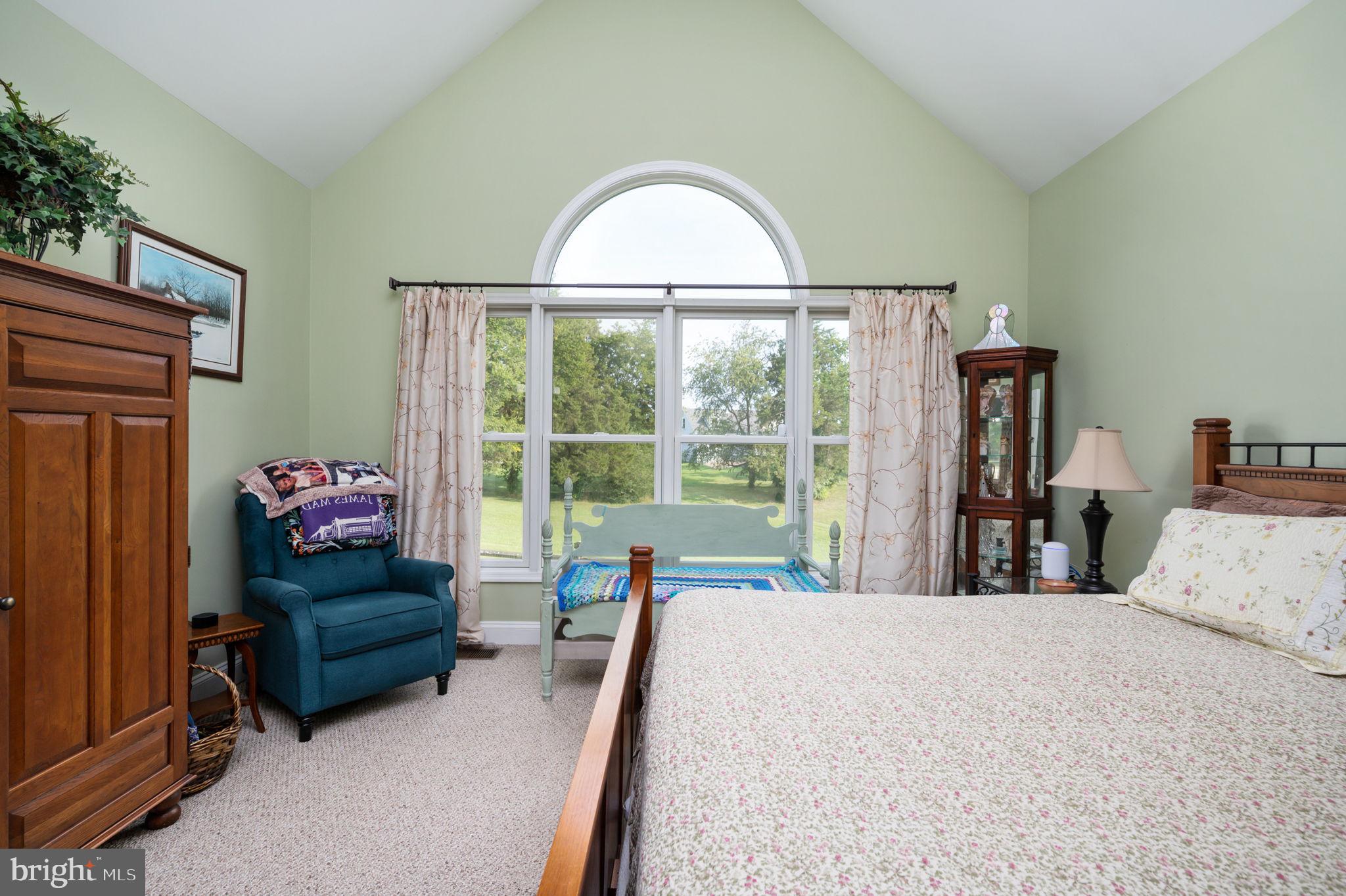 LONG VIEW SHORES - Residential