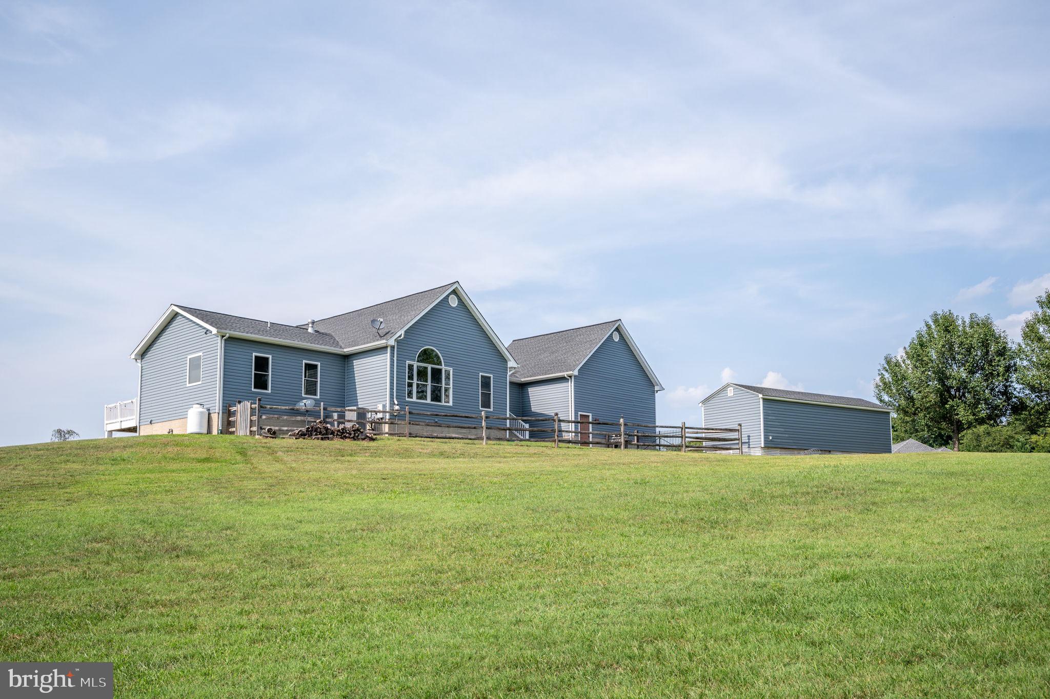 LONG VIEW SHORES - Residential