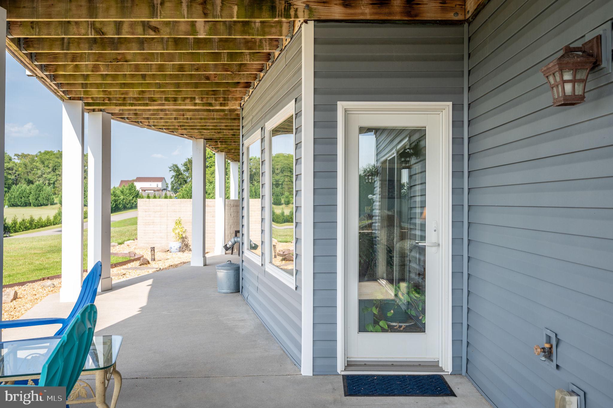 LONG VIEW SHORES - Residential