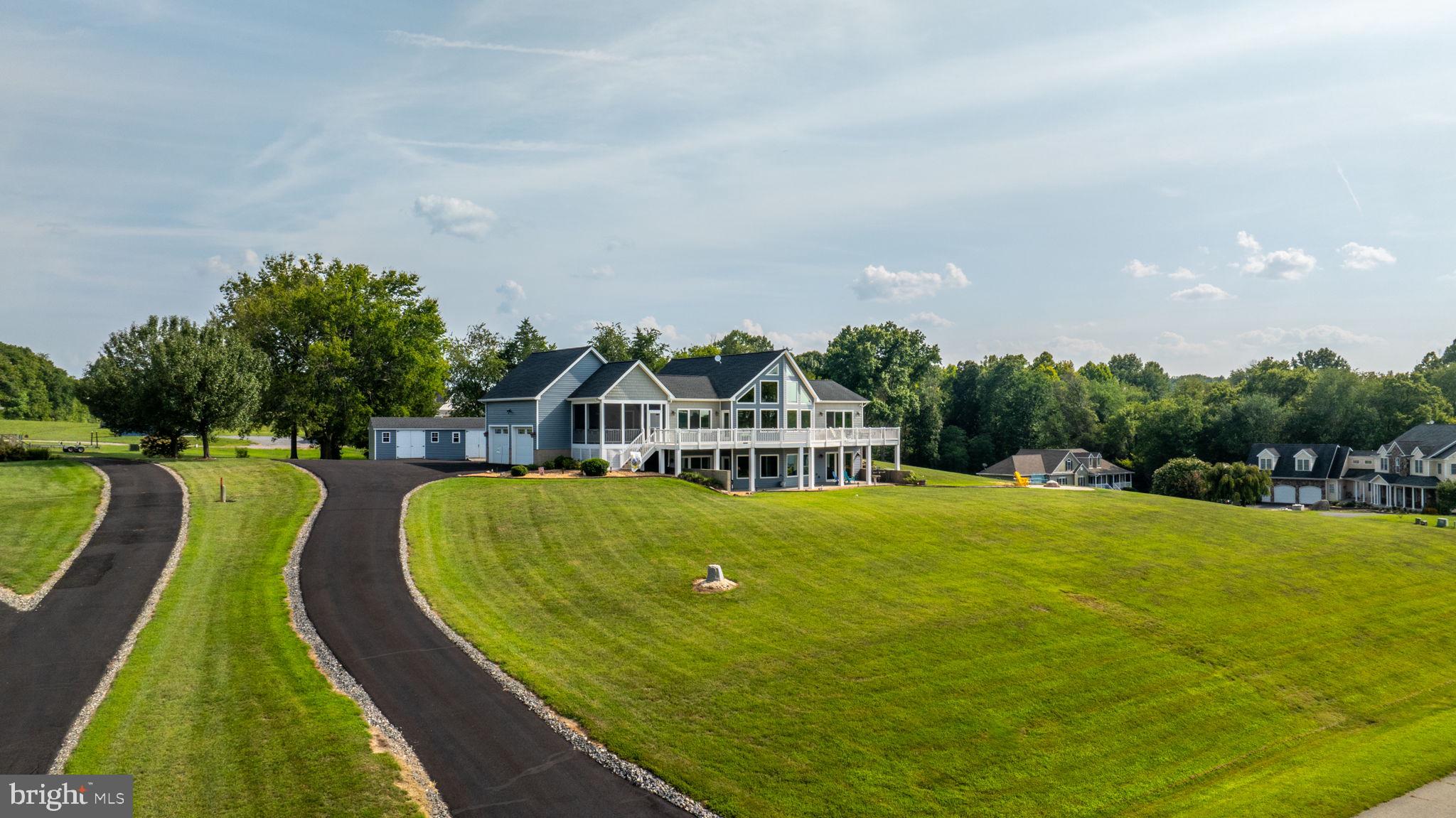LONG VIEW SHORES - Residential