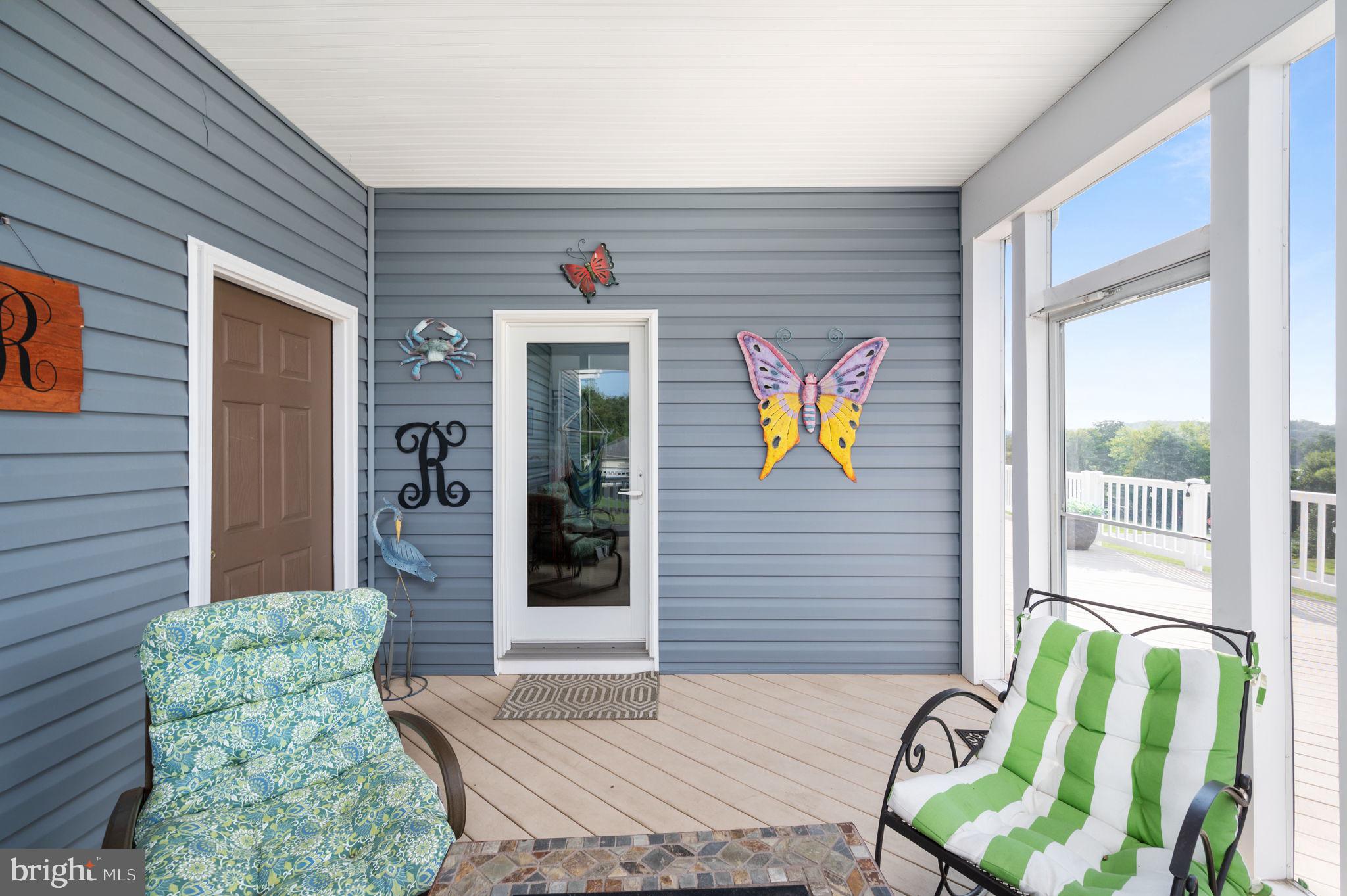 LONG VIEW SHORES - Residential