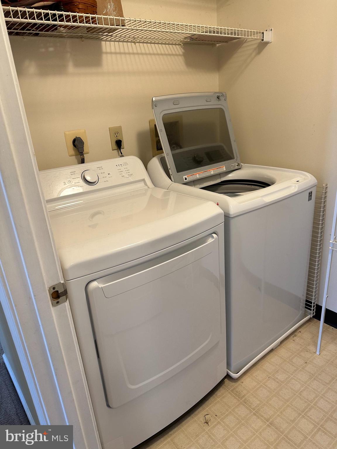 PINEY ORCHARD - Residential Lease