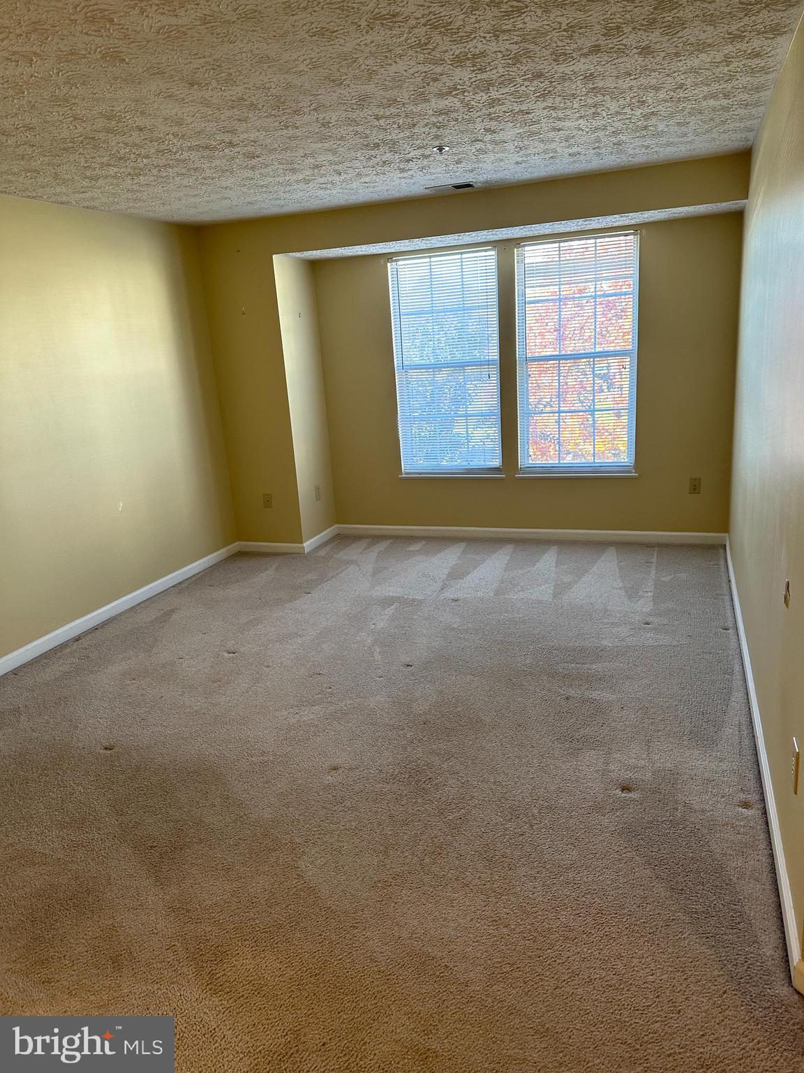 PINEY ORCHARD - Residential Lease