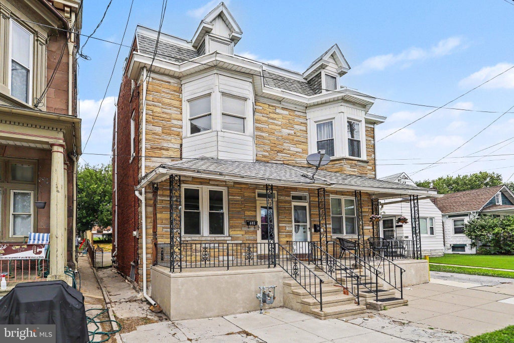 Photo of 405 Poplar Street, COLUMBIA, PA 17512 (MLS # PALA2092380)