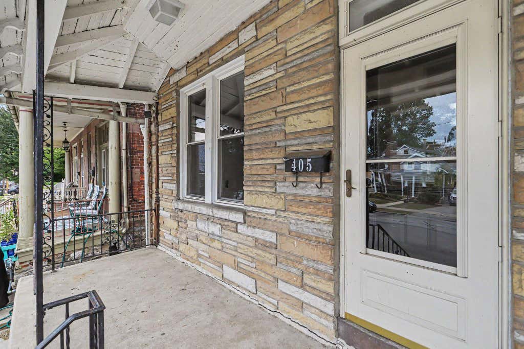 Photo of 405 Poplar Street, COLUMBIA, PA 17512 (MLS # PALA2092380)