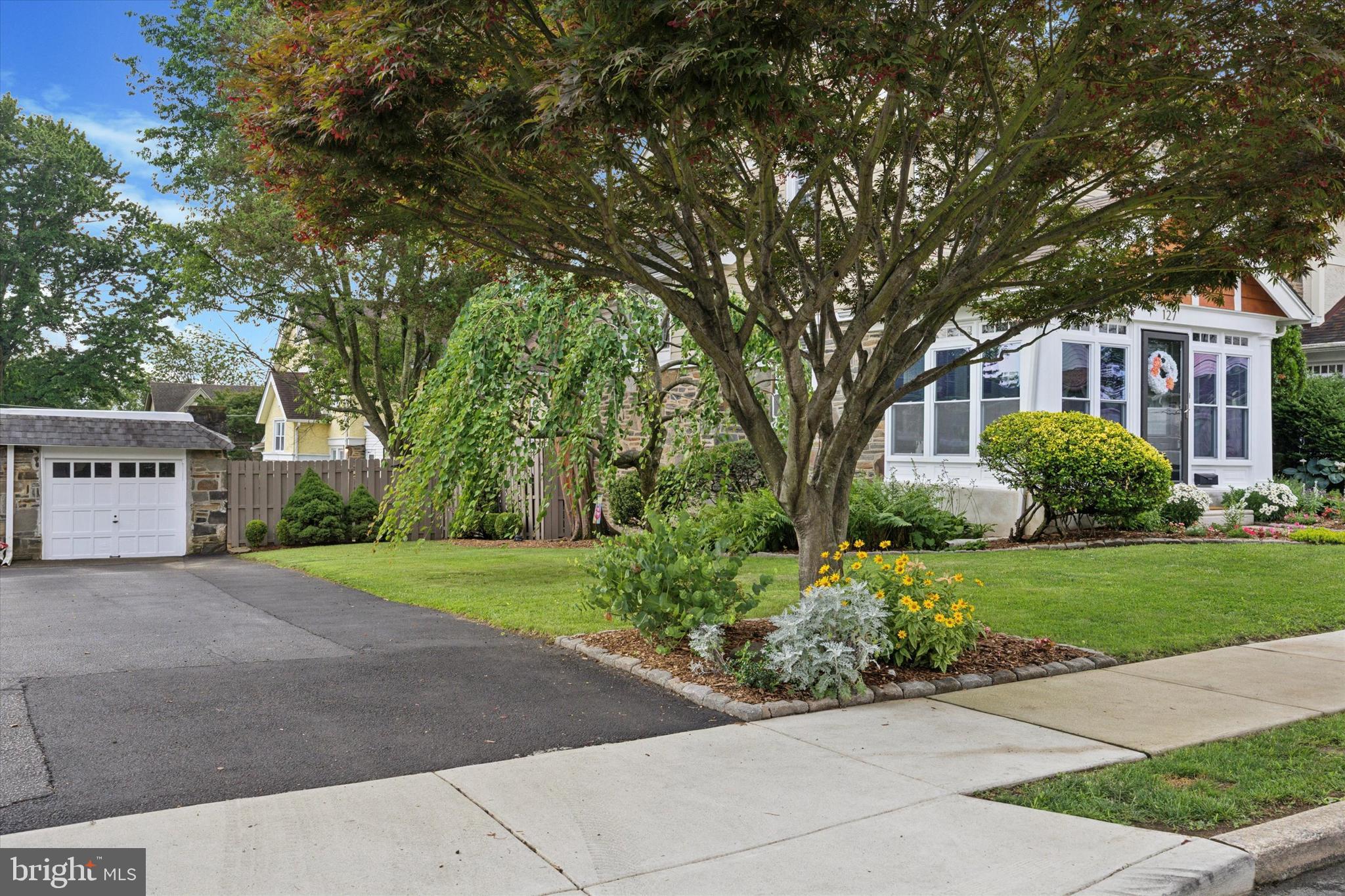 127 CRESTVIEW ROAD