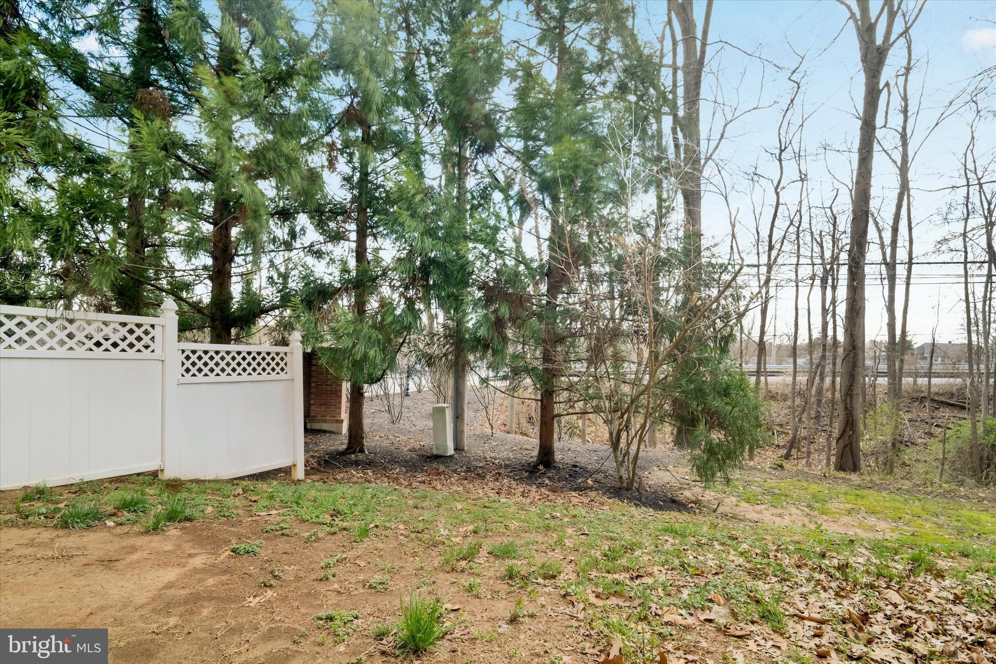 RIVERWATCH IND HEAD - Residential