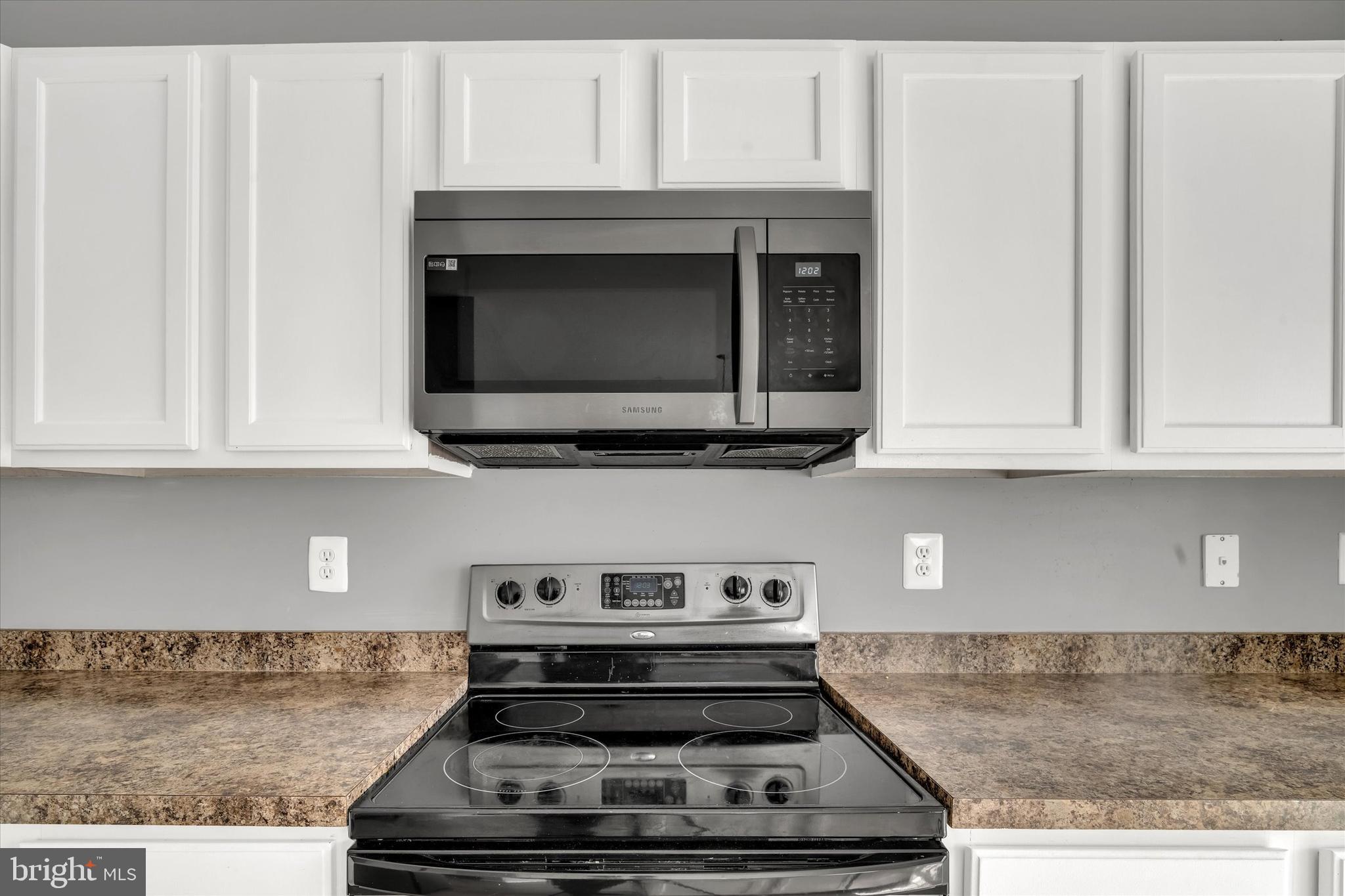 RIVERWATCH IND HEAD - Residential