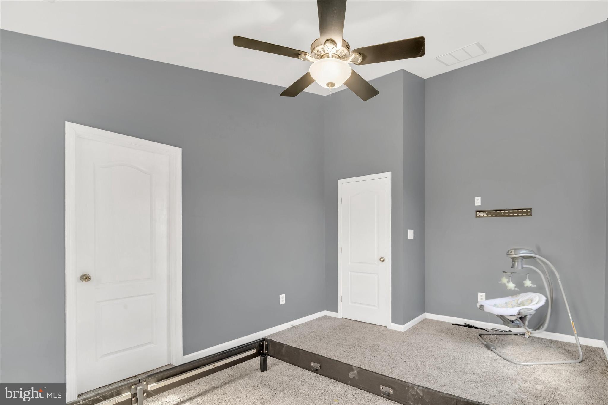 RIVERWATCH IND HEAD - Residential