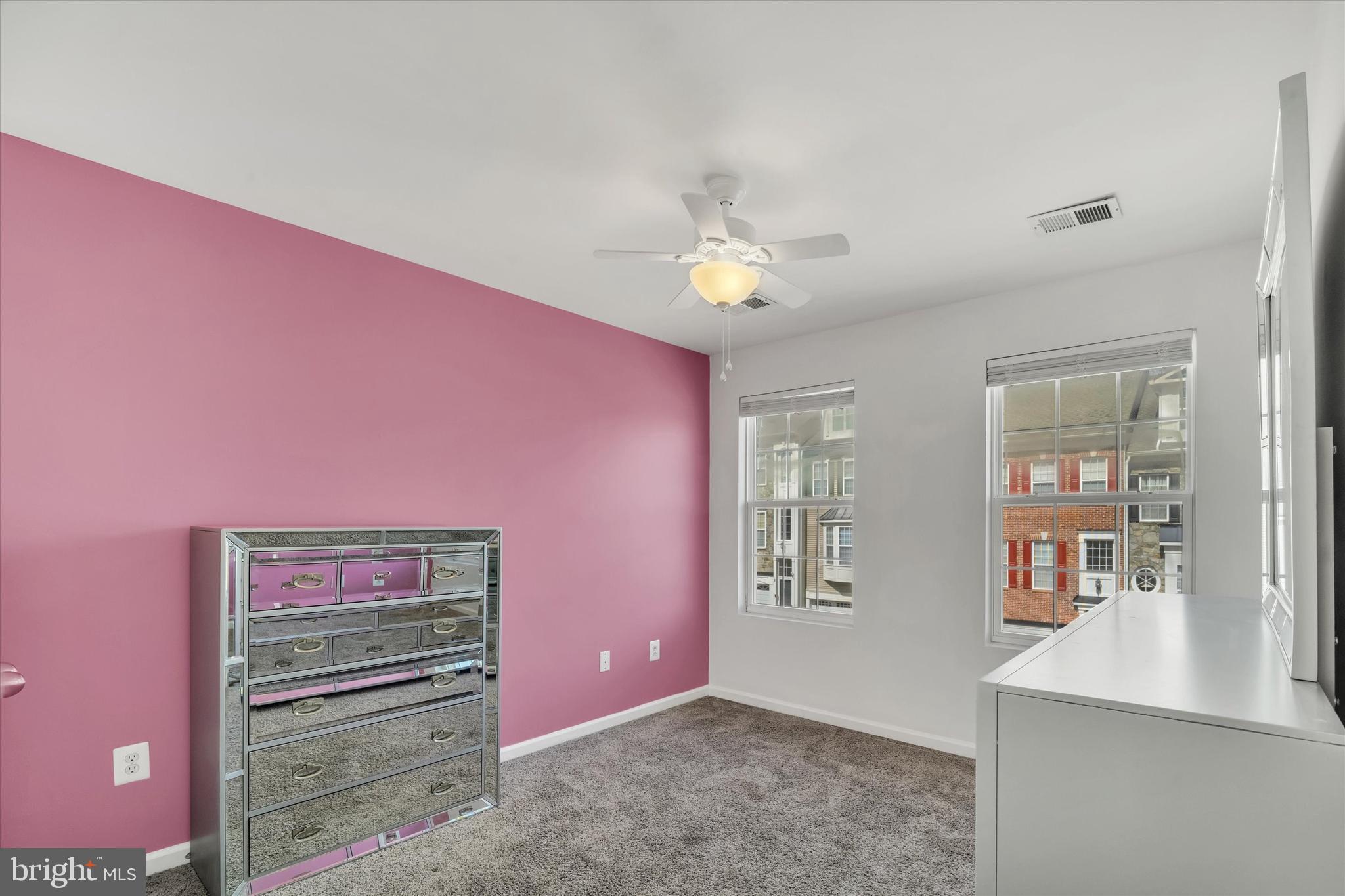 RIVERWATCH IND HEAD - Residential