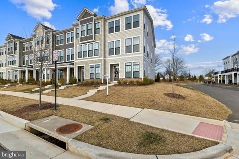 3578 STEPHENSONS HILL ROAD MARSHALL VA 20115