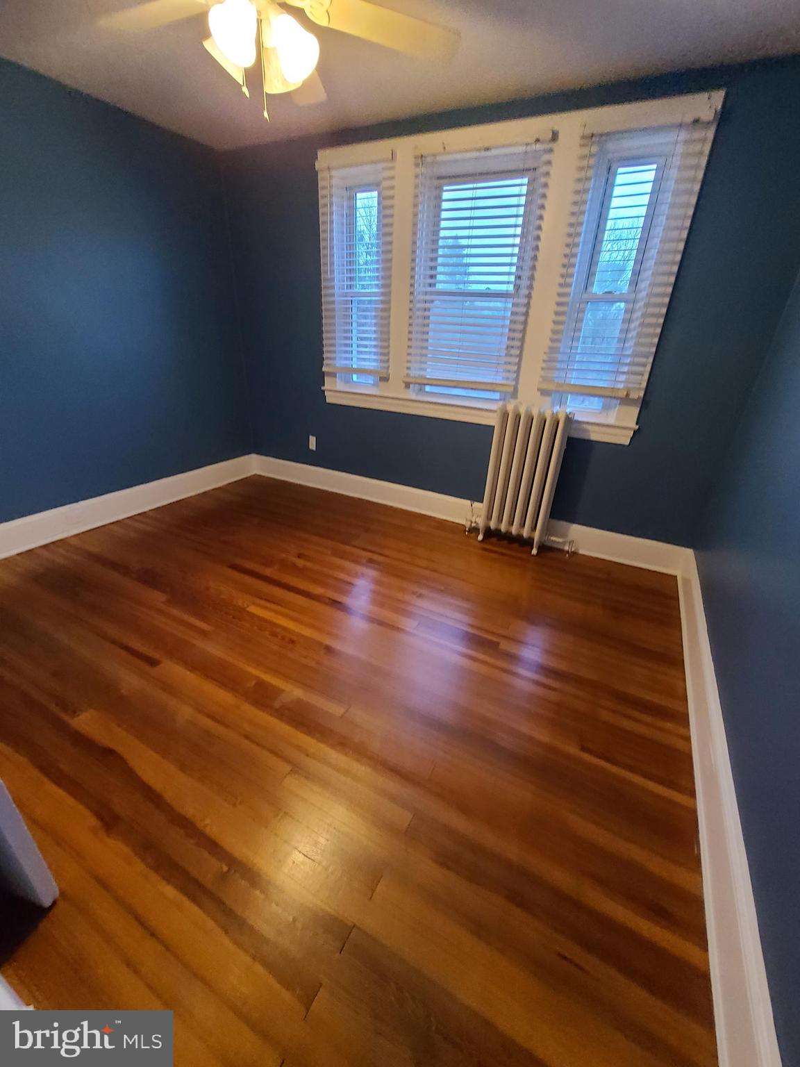 ROLAND PARK - Residential Lease