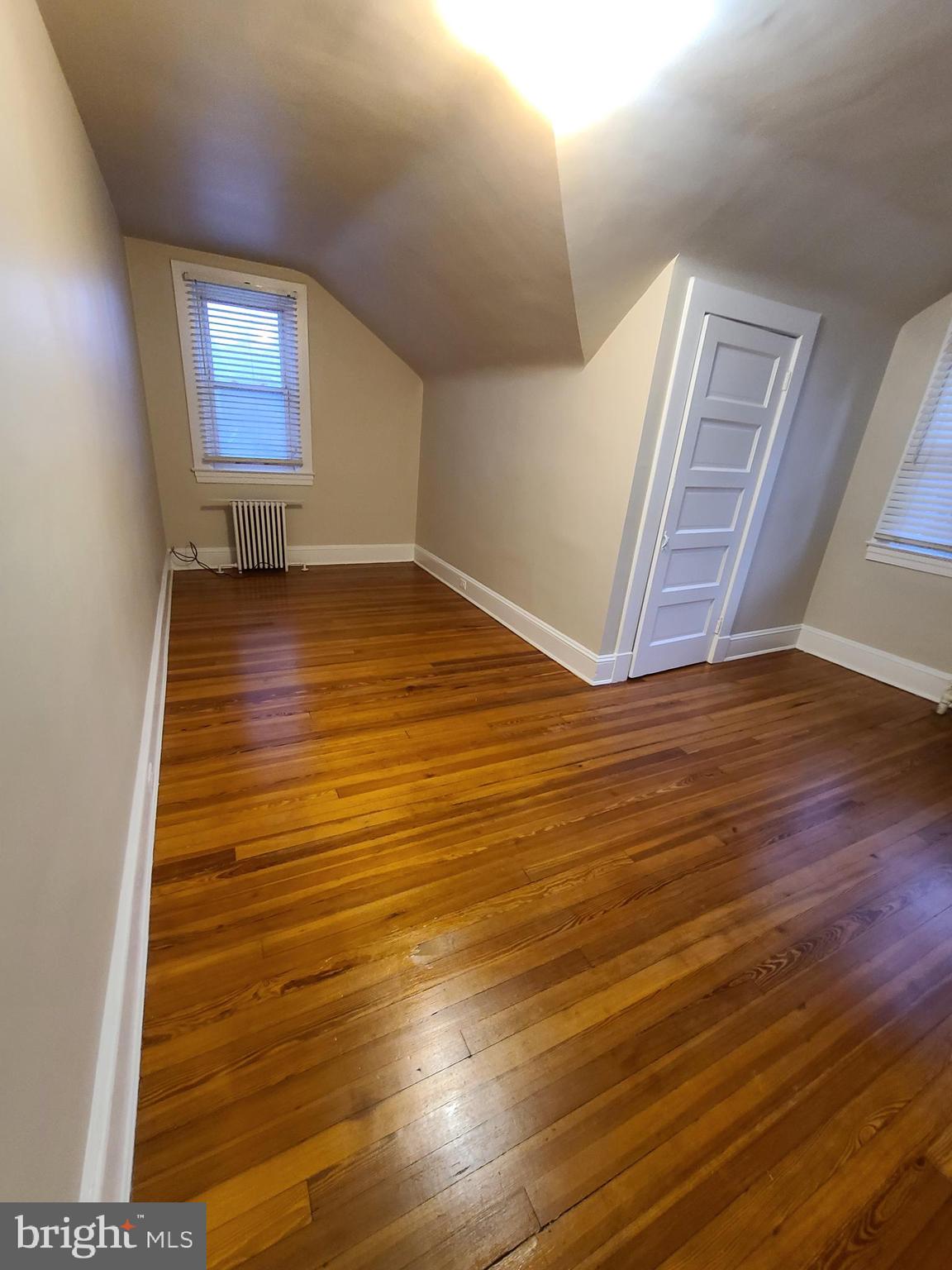 ROLAND PARK - Residential Lease