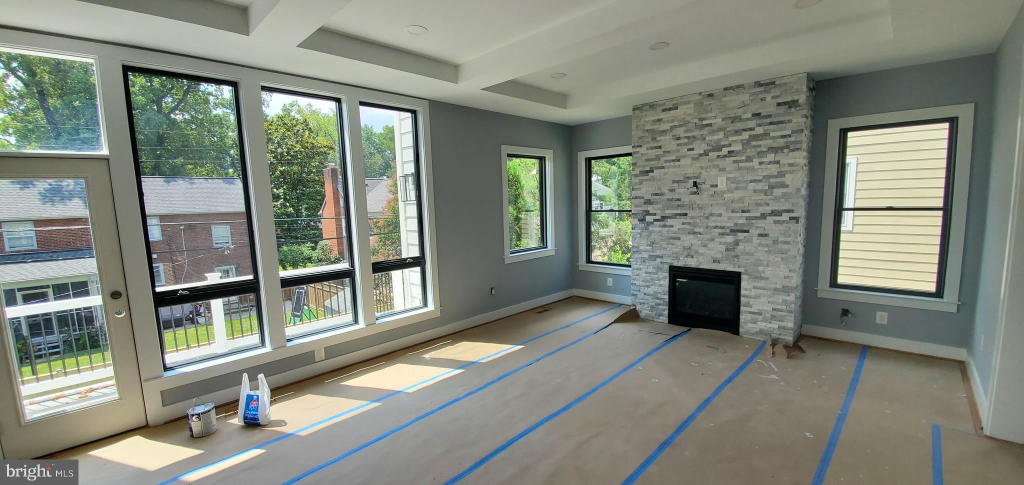 WAYCROFT WOODLAWN - Residential