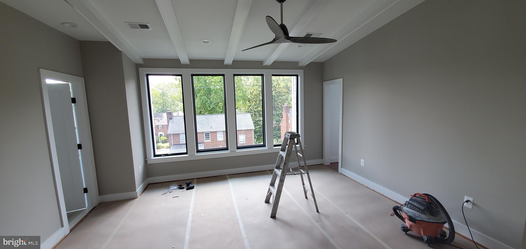 WAYCROFT WOODLAWN - Residential