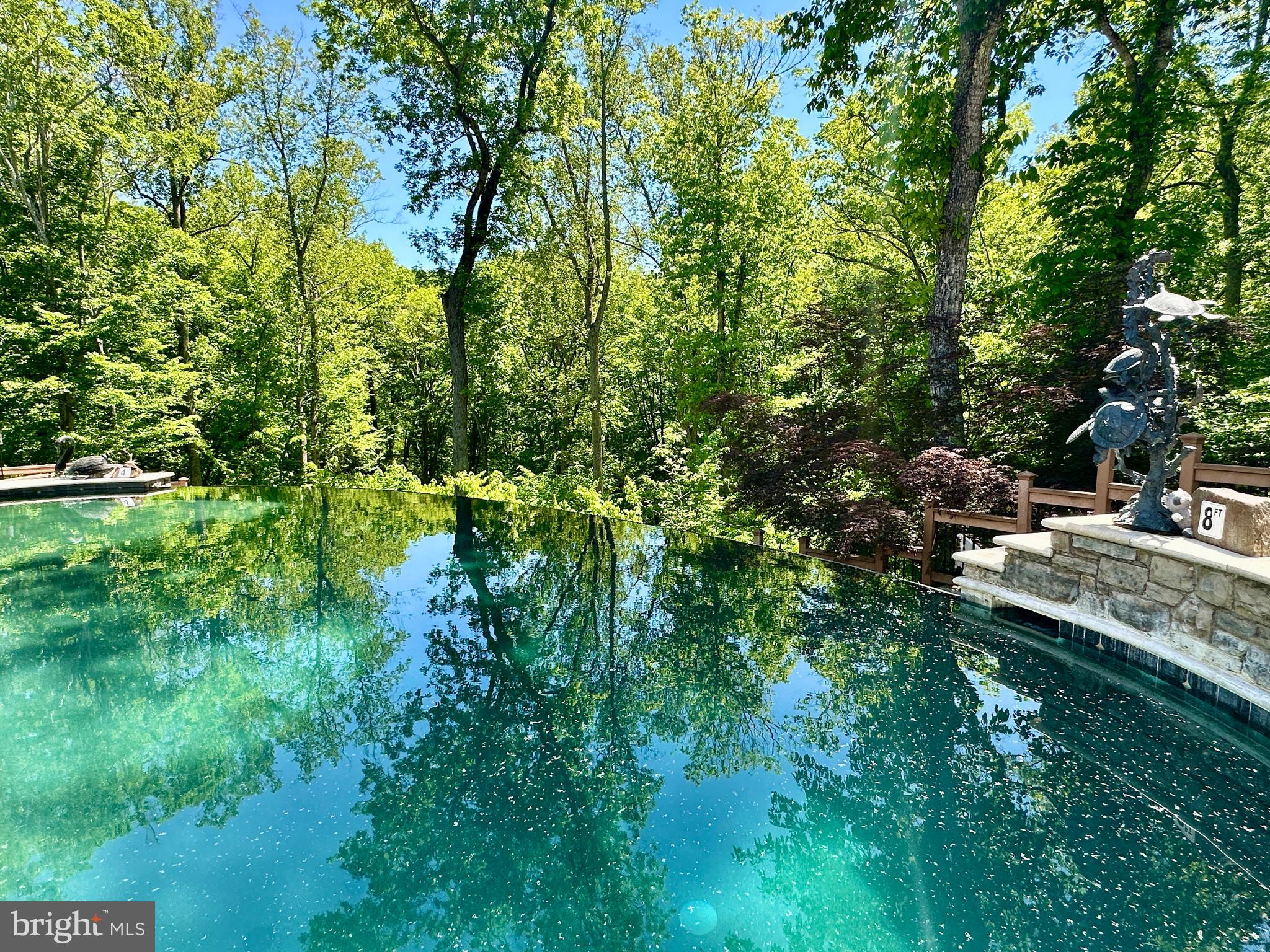 30 WENTWORTH DRIVE