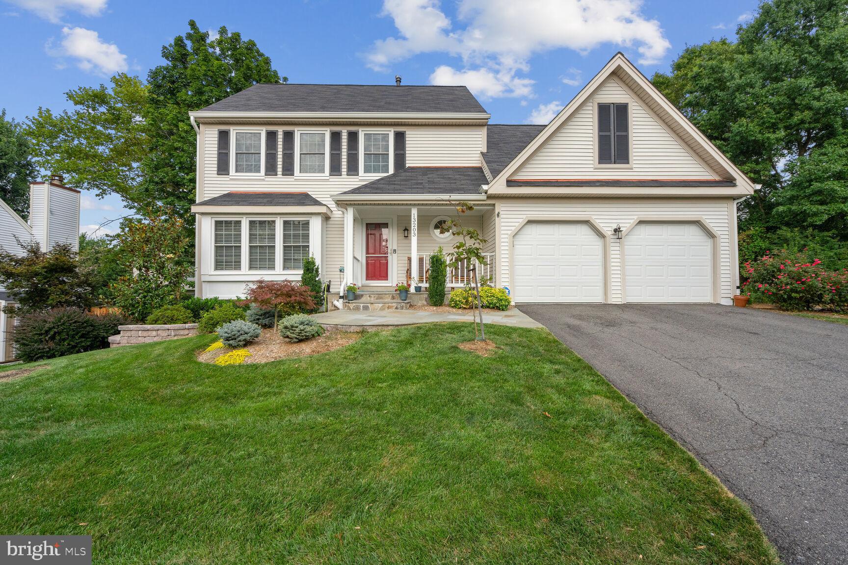 CHANTILLY HIGHLANDS - Residential