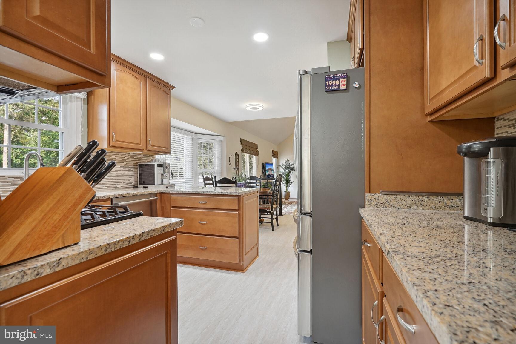 CHANTILLY HIGHLANDS - Residential