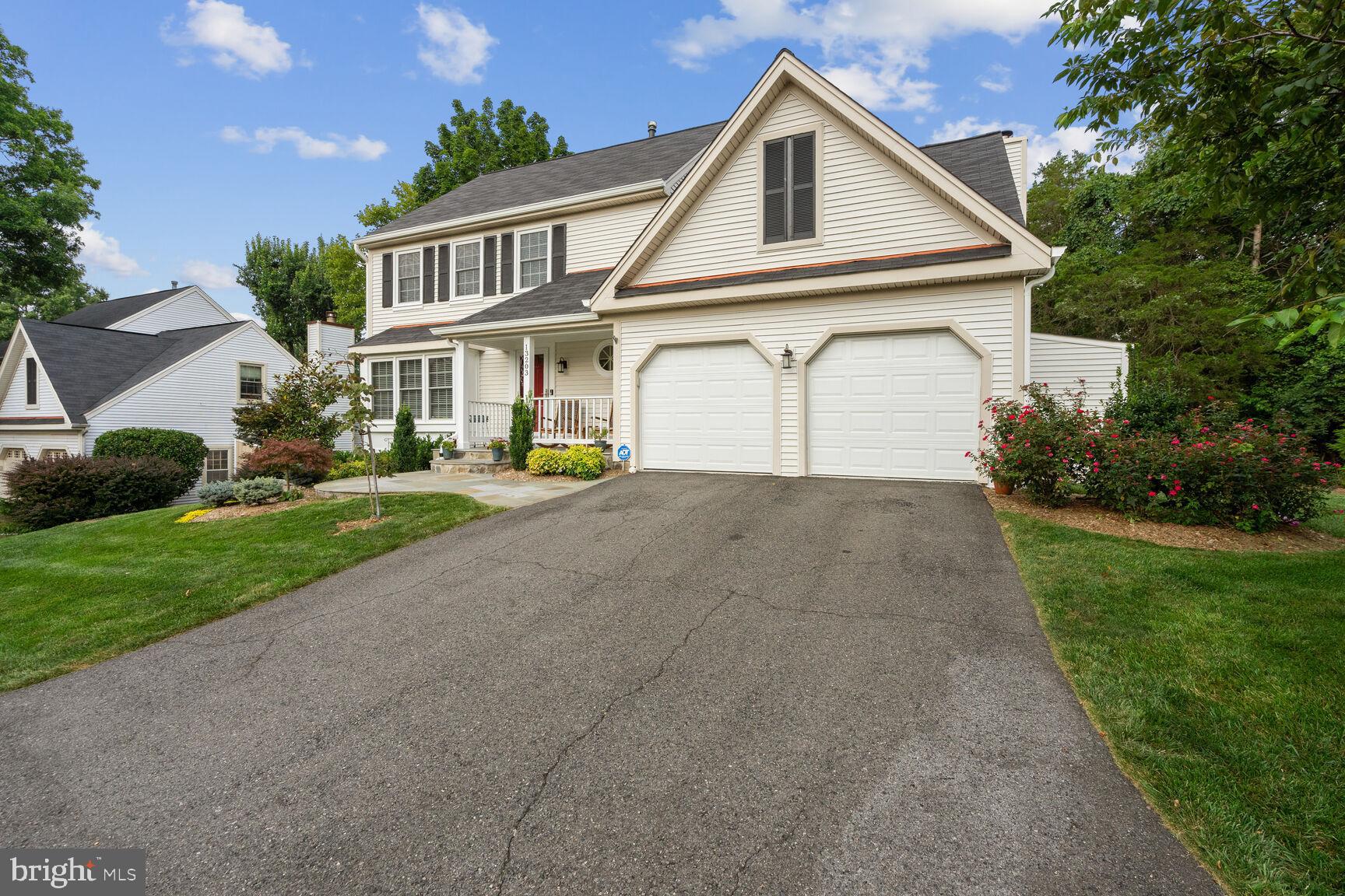 CHANTILLY HIGHLANDS - Residential