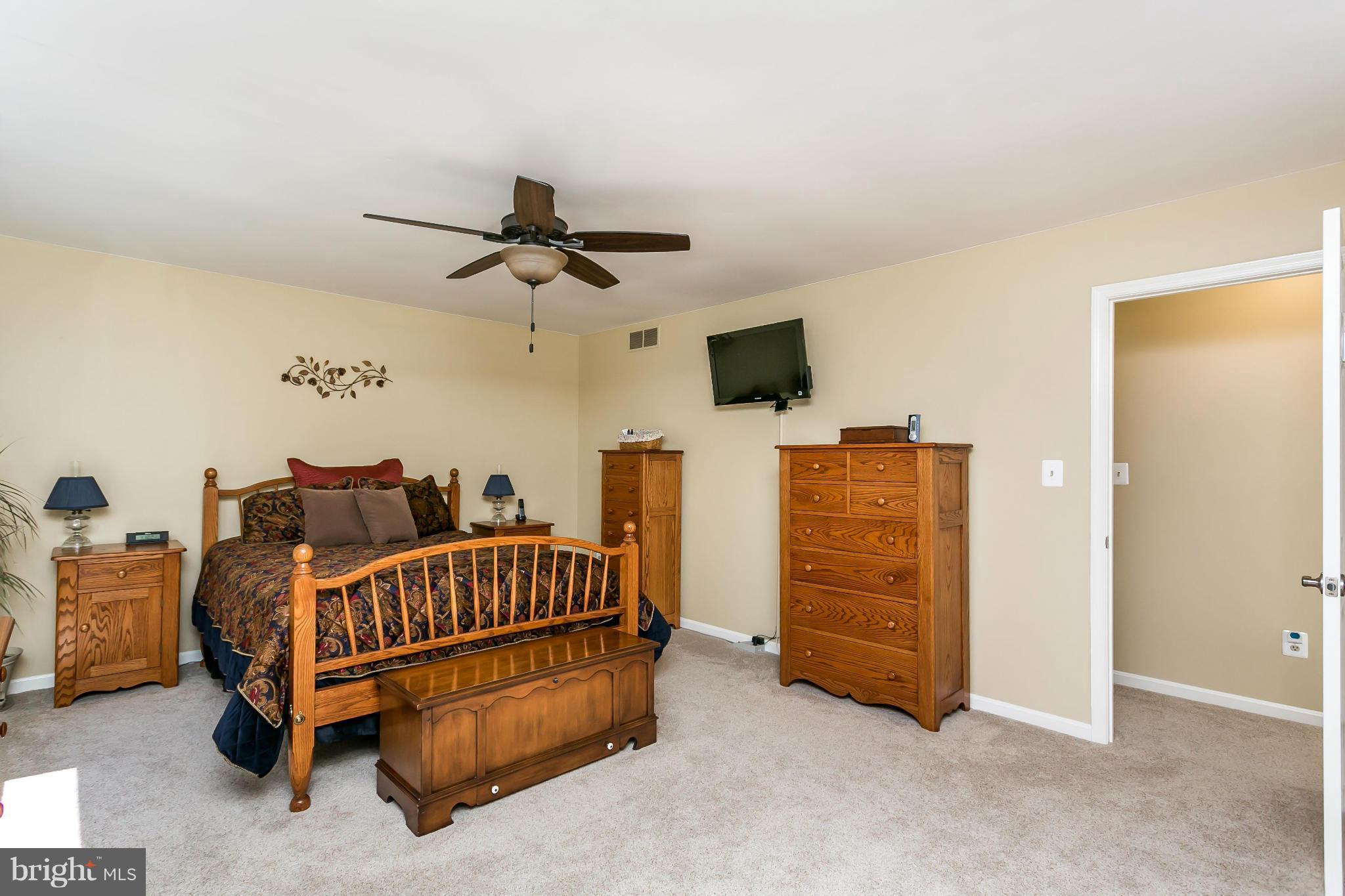 FOGGY BOTTOM ESTATES - Residential